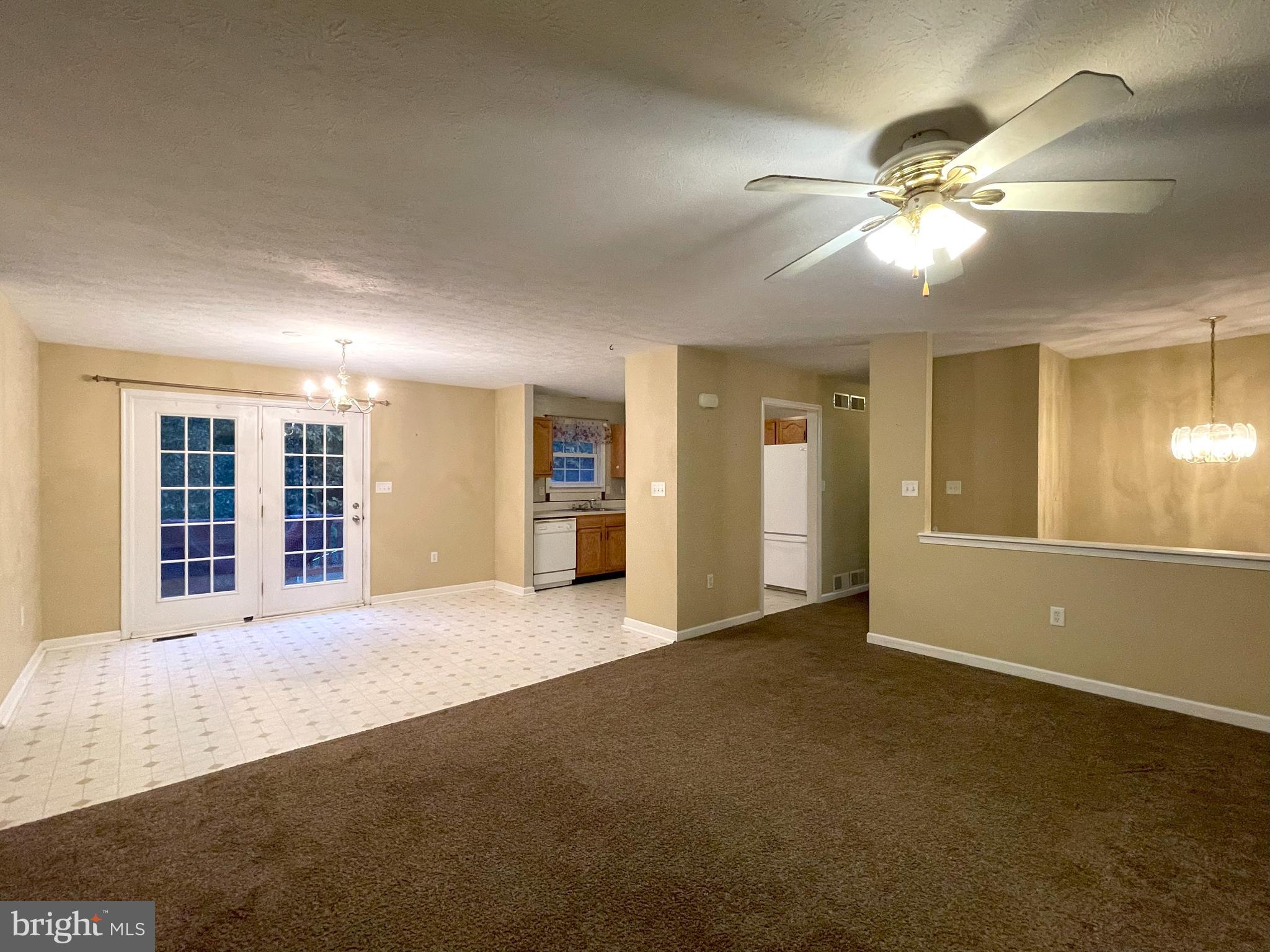 OPEQUON MEADOWS - Residential