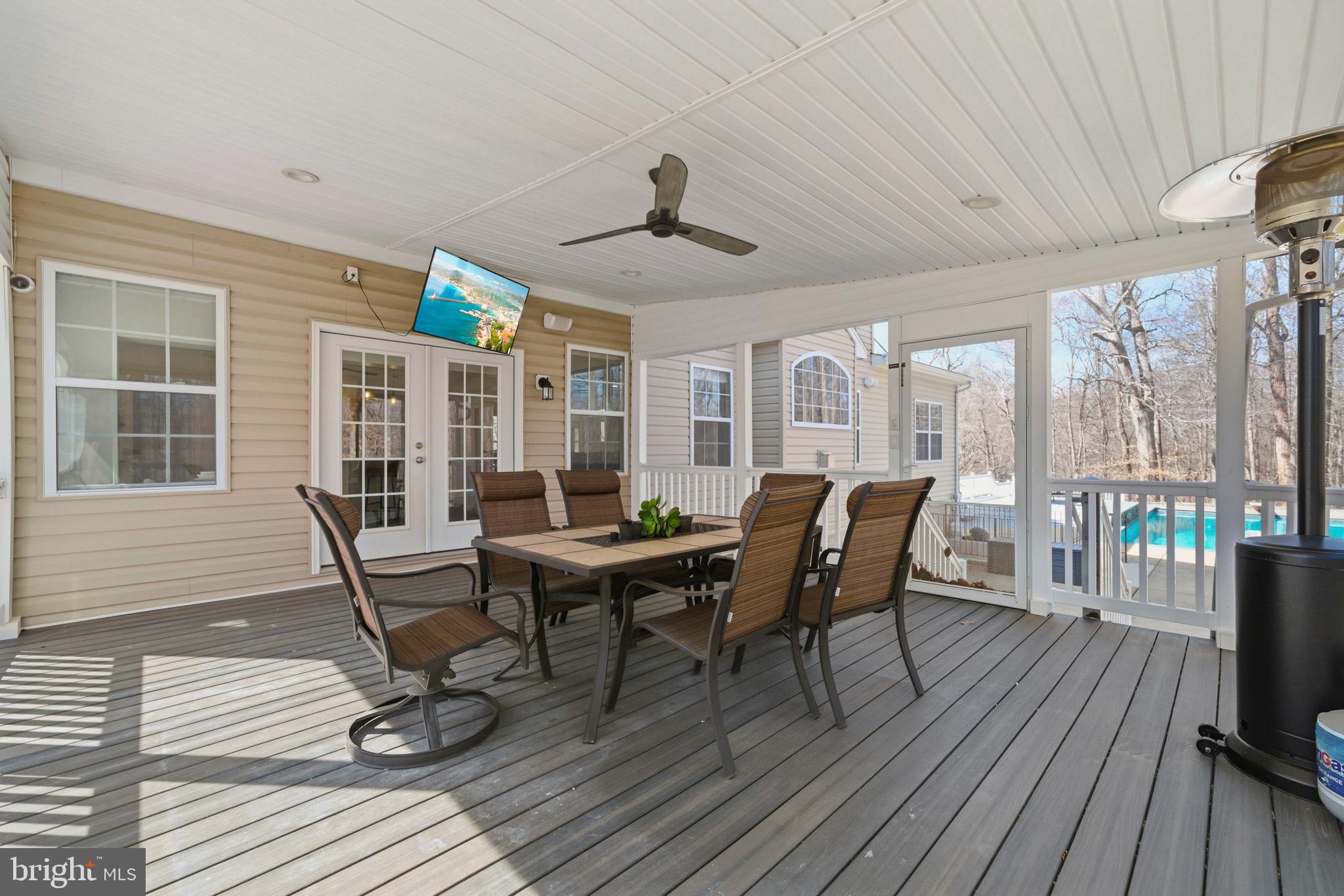 ASPEN WOODS - Residential