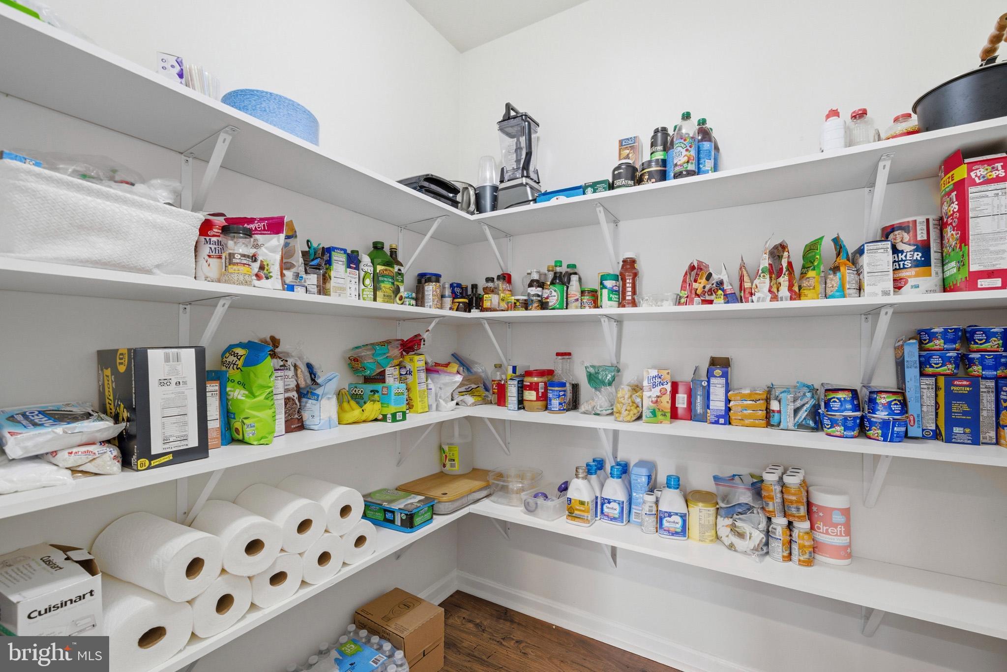 ASPEN WOODS - Residential