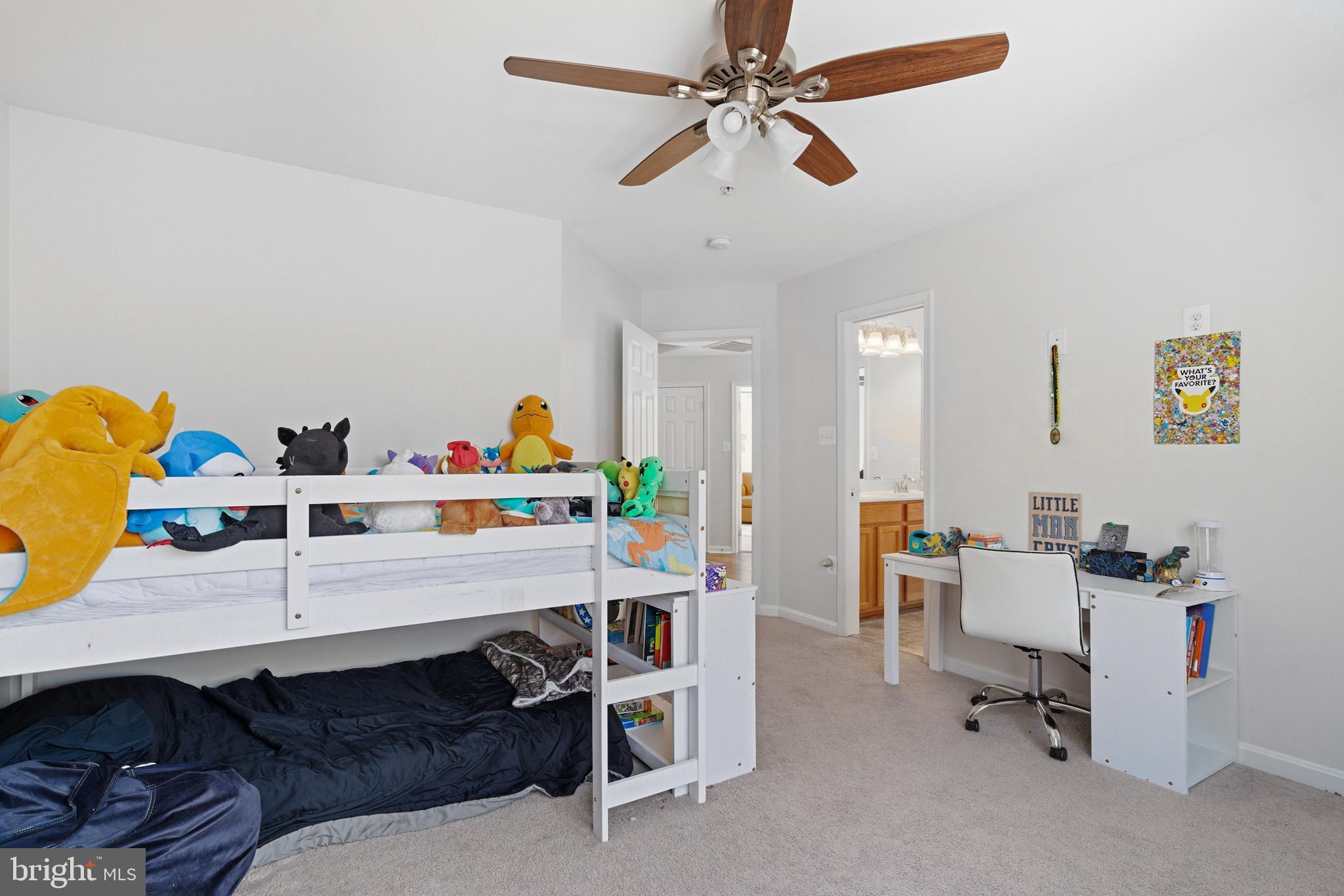 ASPEN WOODS - Residential