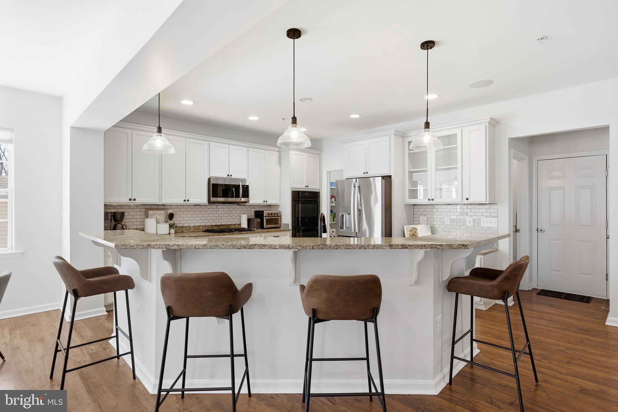 ASPEN WOODS - Residential