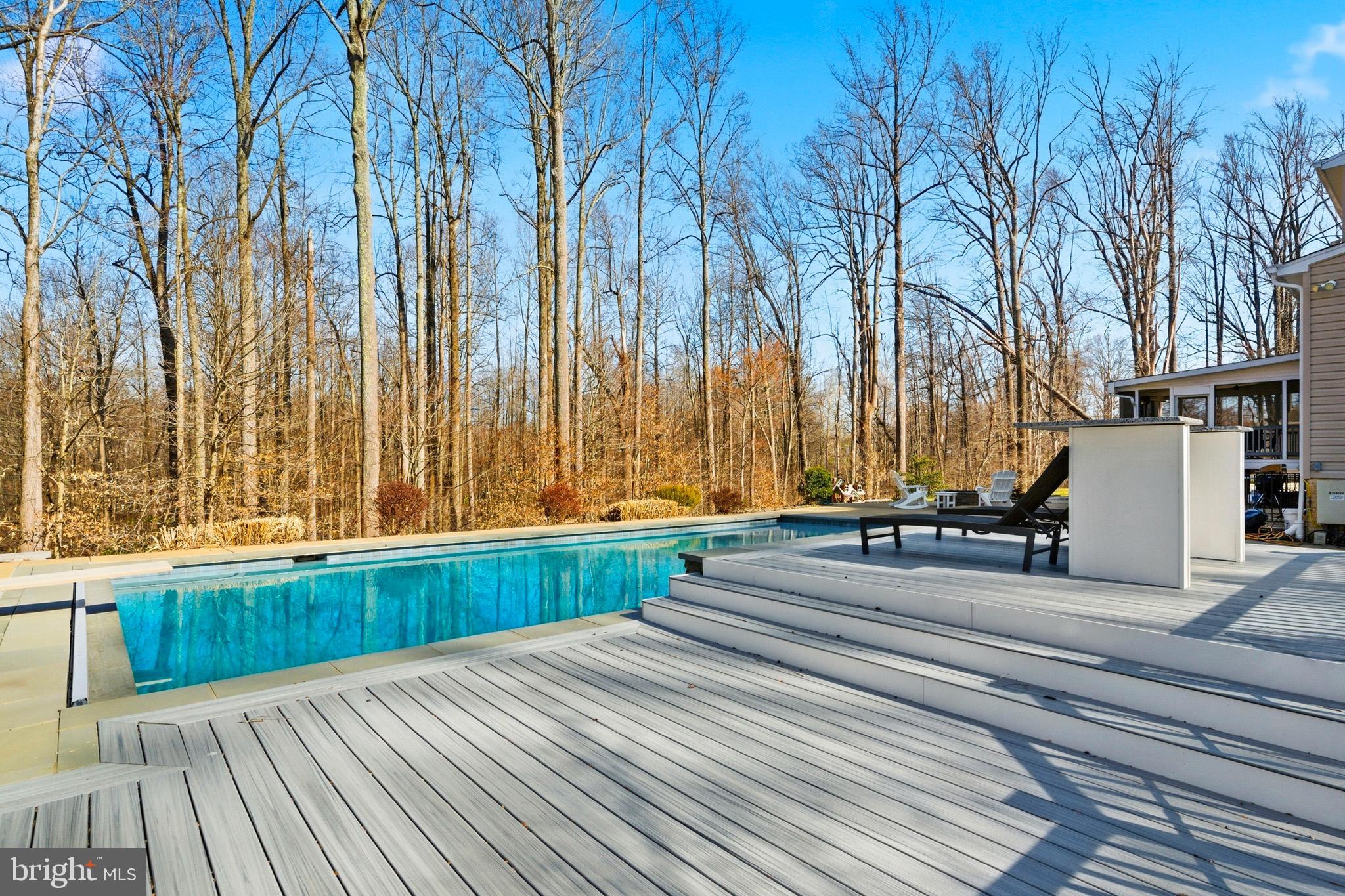 ASPEN WOODS - Residential