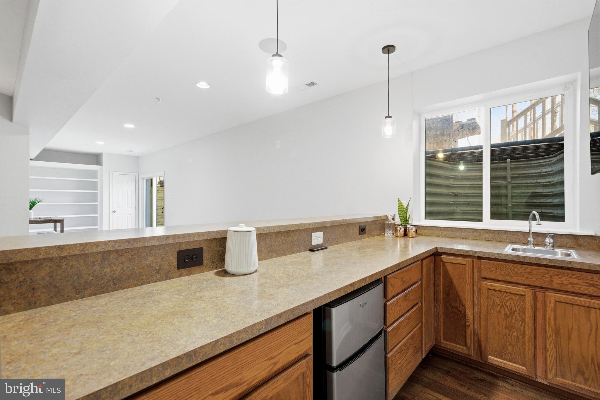 ASPEN WOODS - Residential