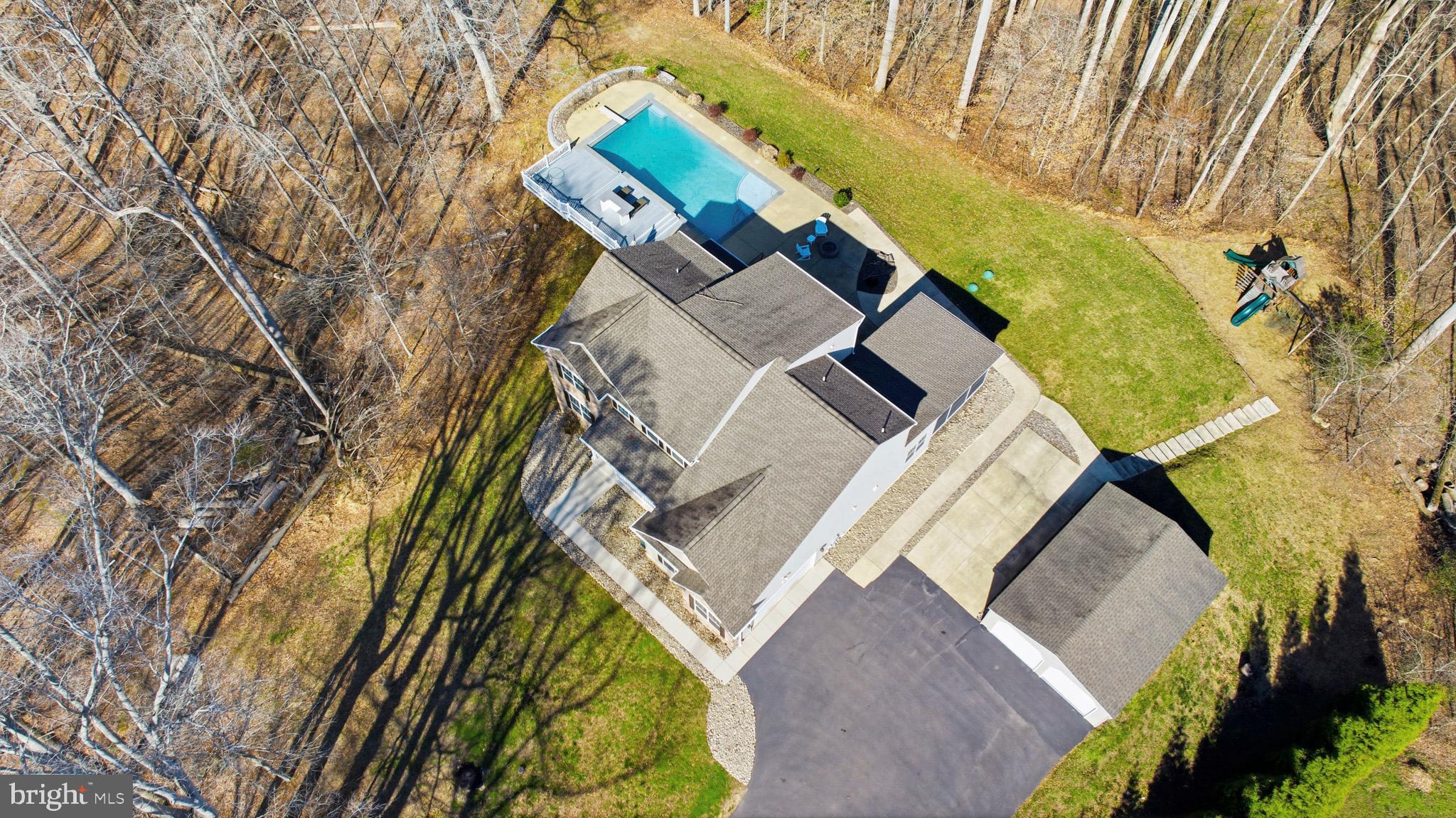 ASPEN WOODS - Residential