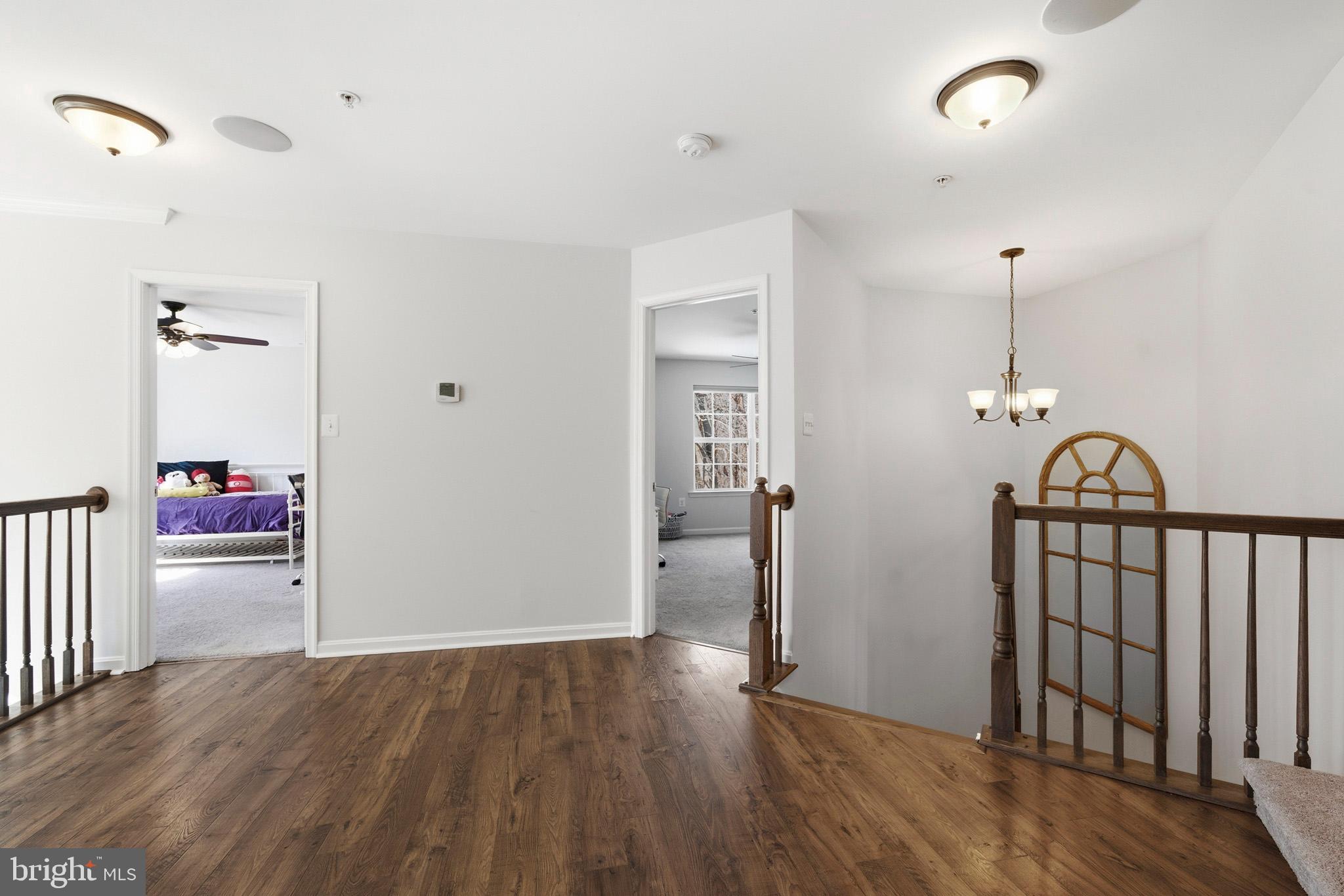 ASPEN WOODS - Residential