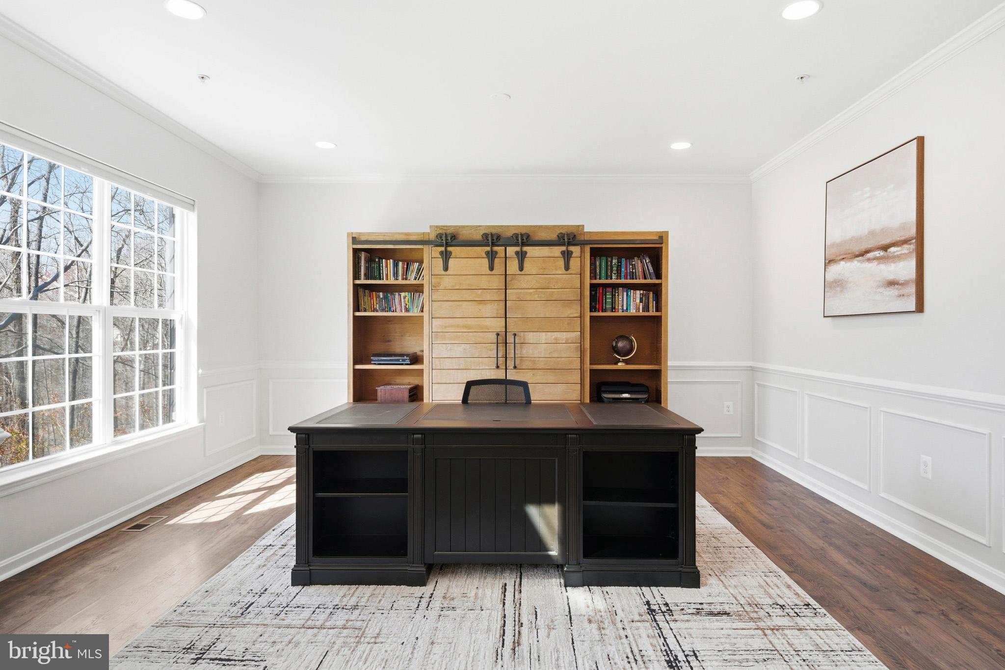 ASPEN WOODS - Residential