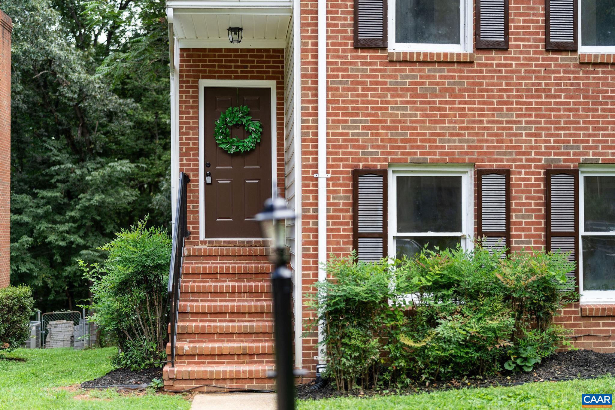 1511 WESTFIELD CT