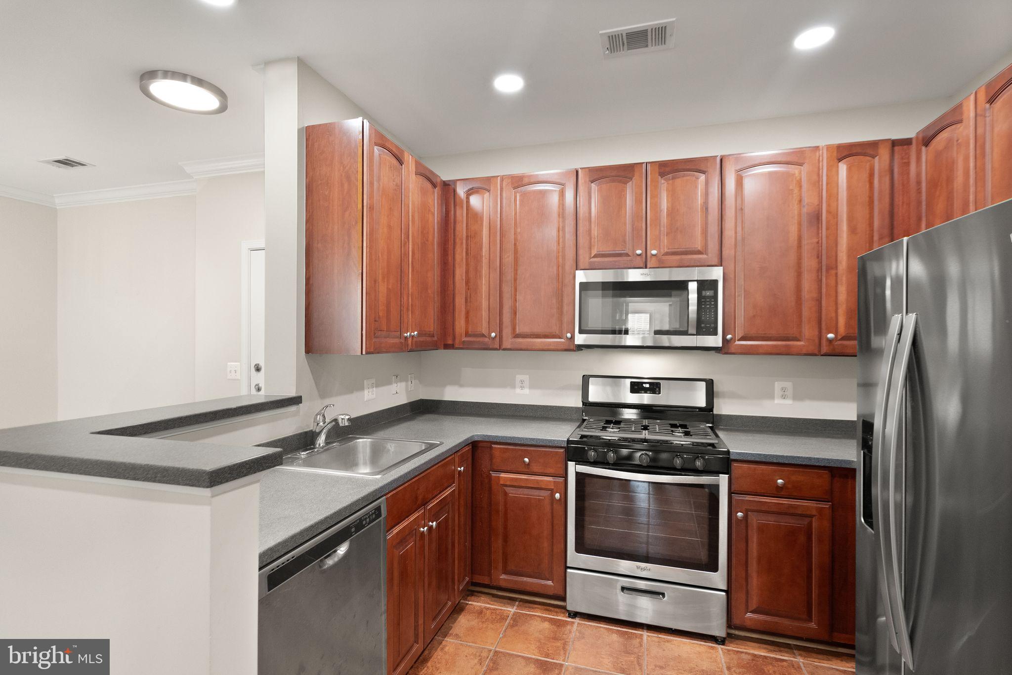 MARKET STREET AT TOWN CENTER - Residential Lease