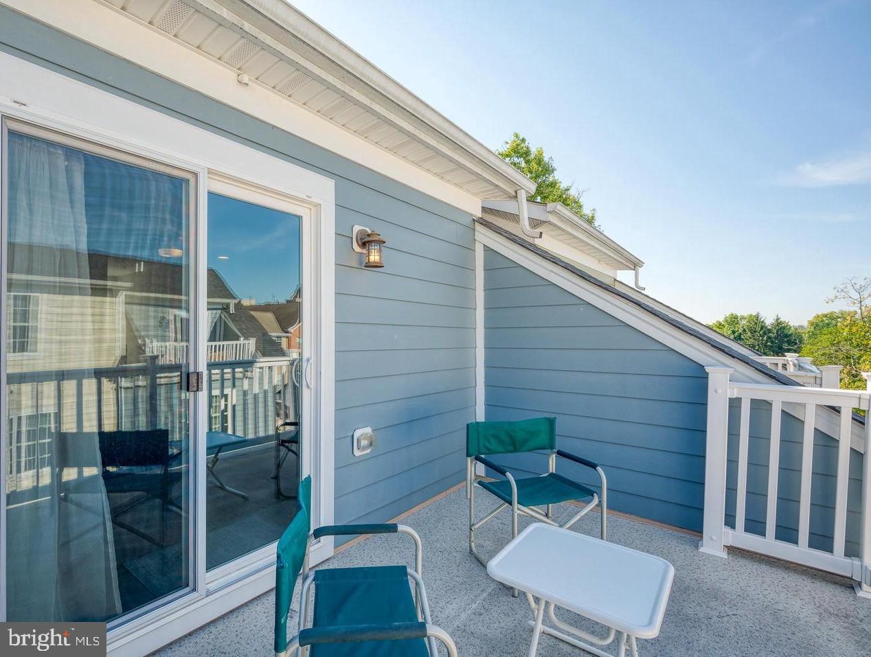 TOWSON MANOR VILLAGE - Residential