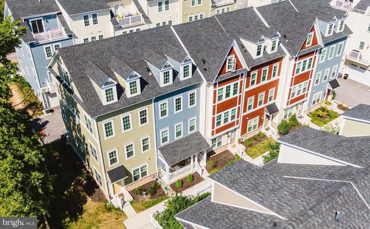 TOWSON MANOR VILLAGE - Residential