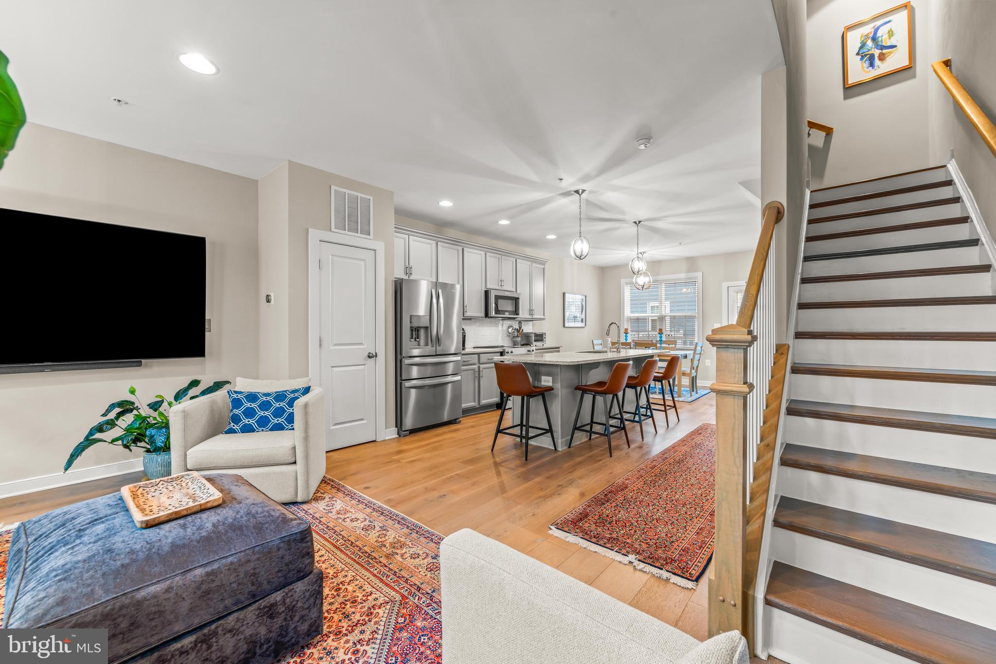 TOWSON MANOR VILLAGE - Residential