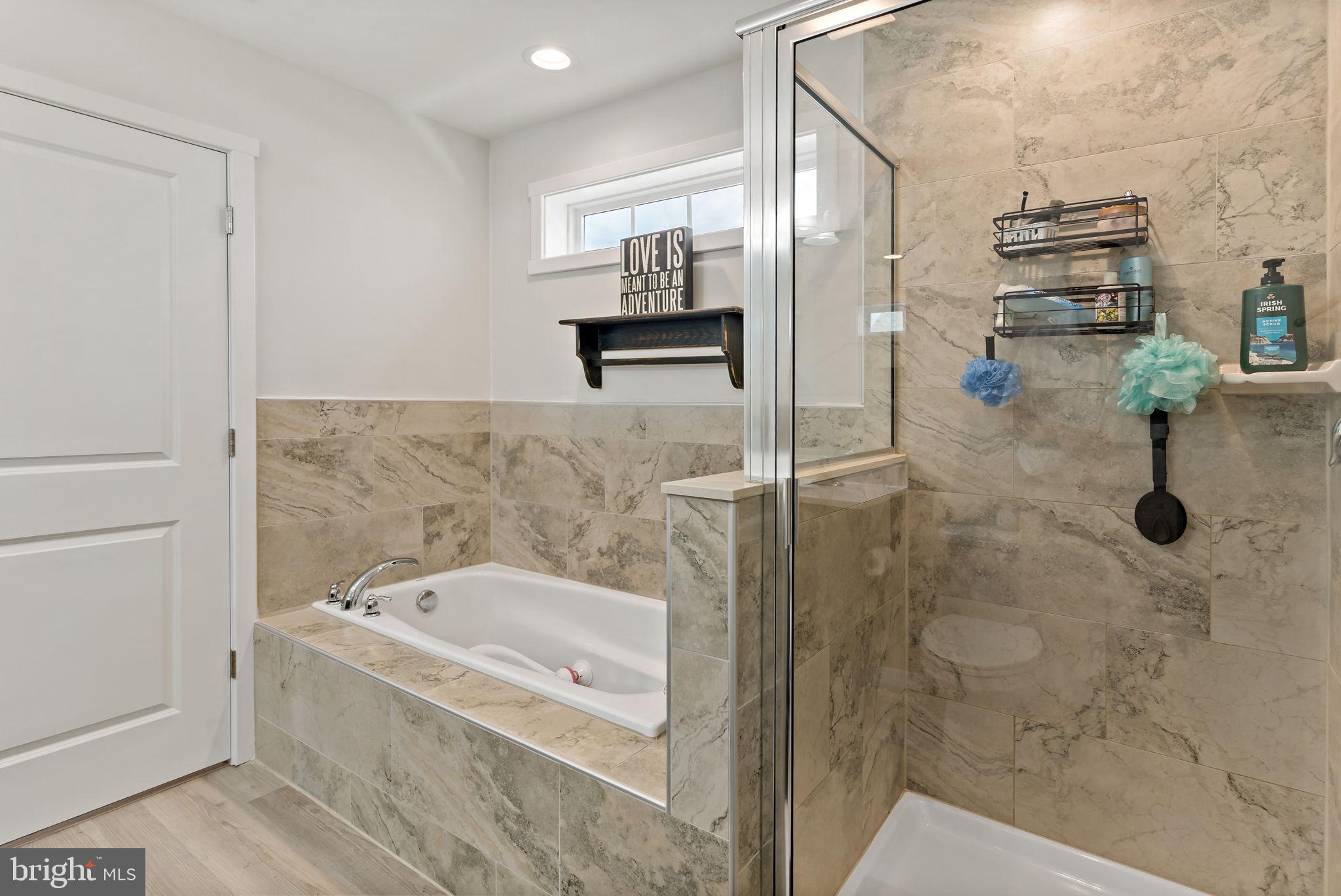 HERITAGE HILLS - Residential