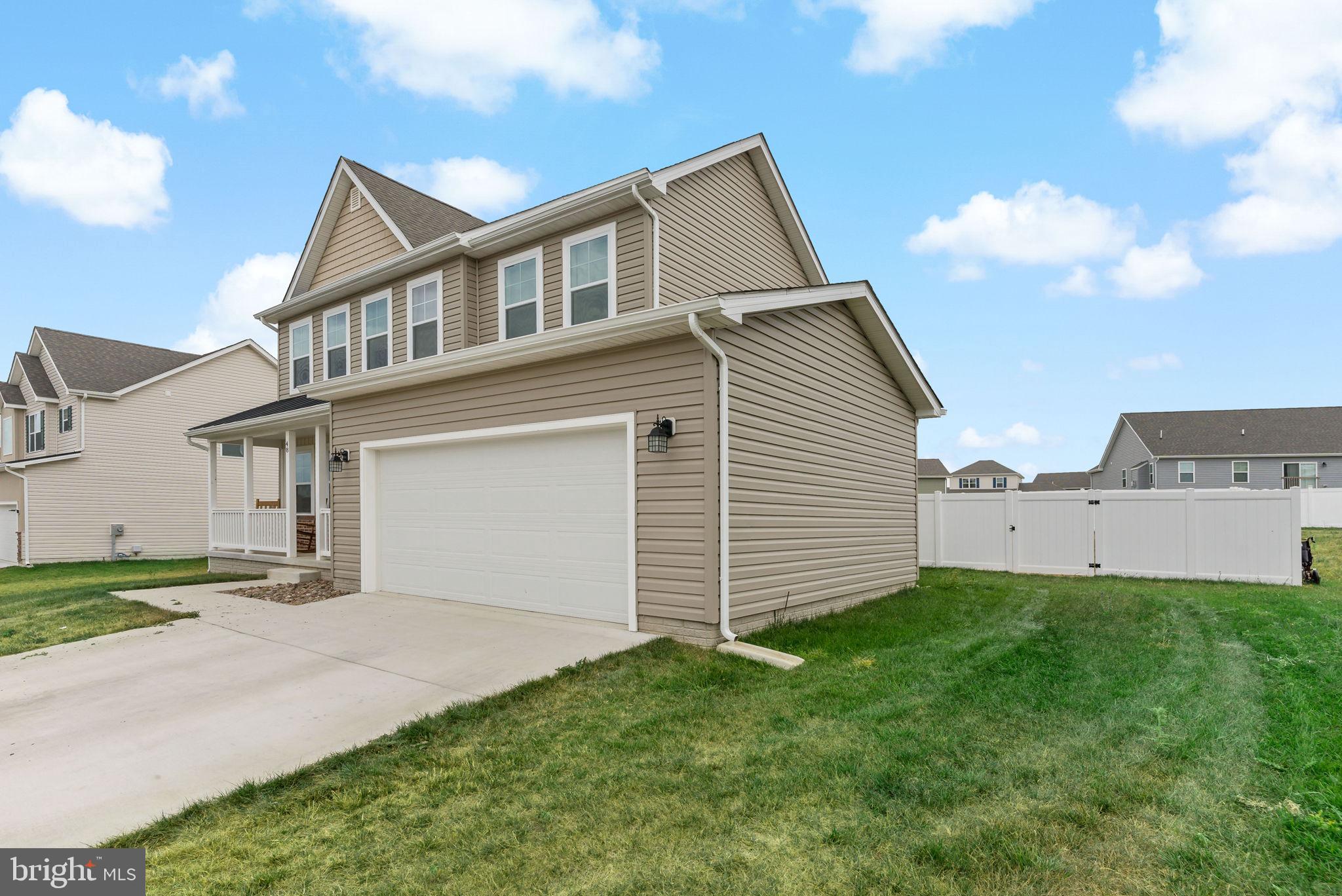 HERITAGE HILLS - Residential