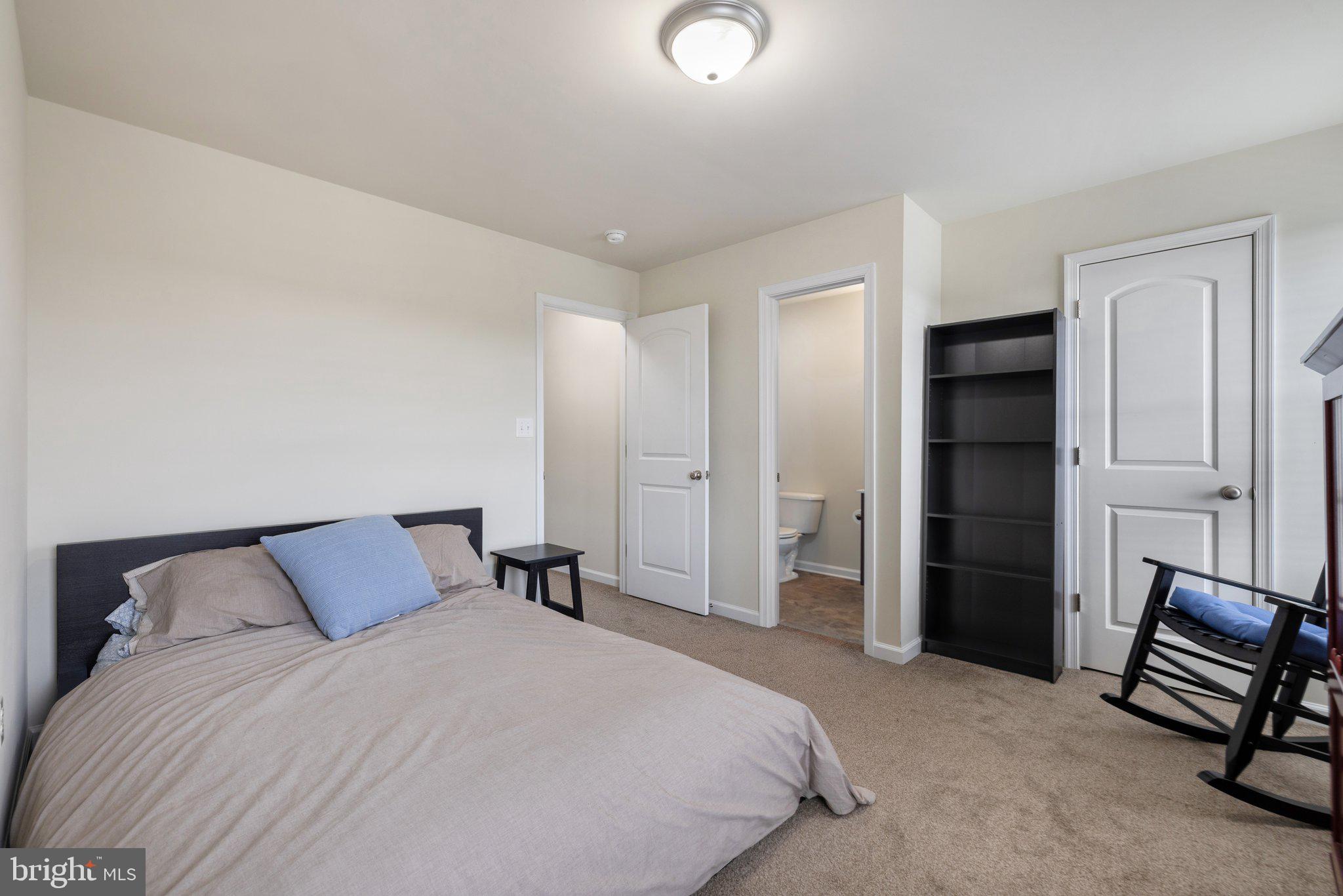 INWOOD VILLAGE - Residential