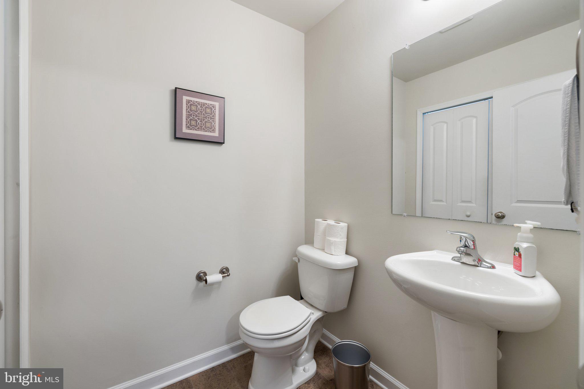 INWOOD VILLAGE - Residential