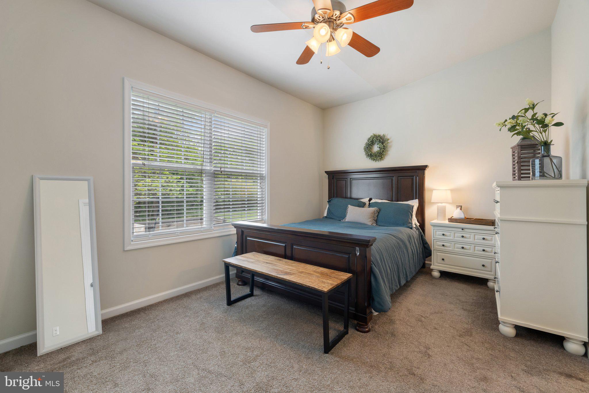 INWOOD VILLAGE - Residential