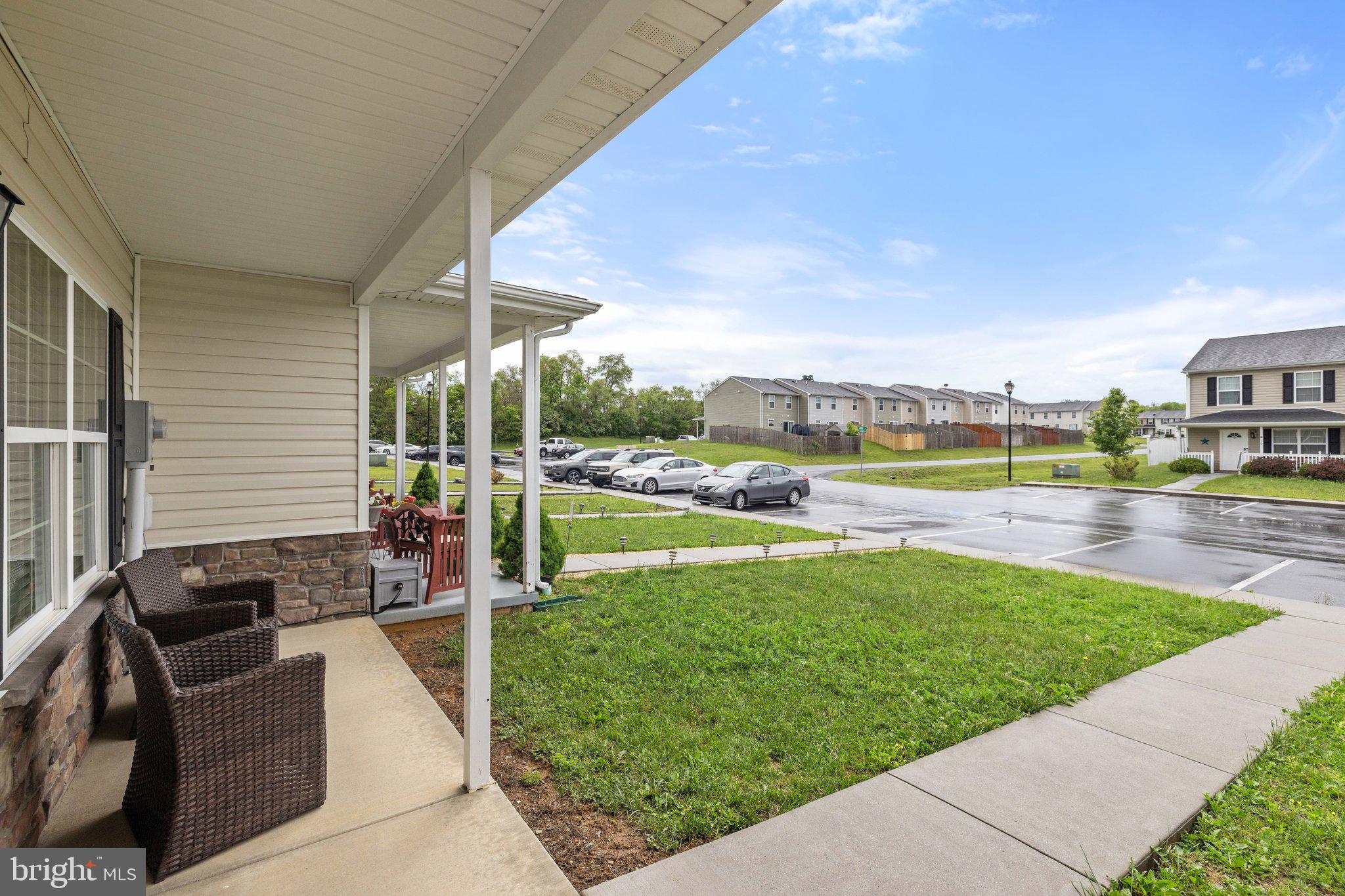 INWOOD VILLAGE - Residential