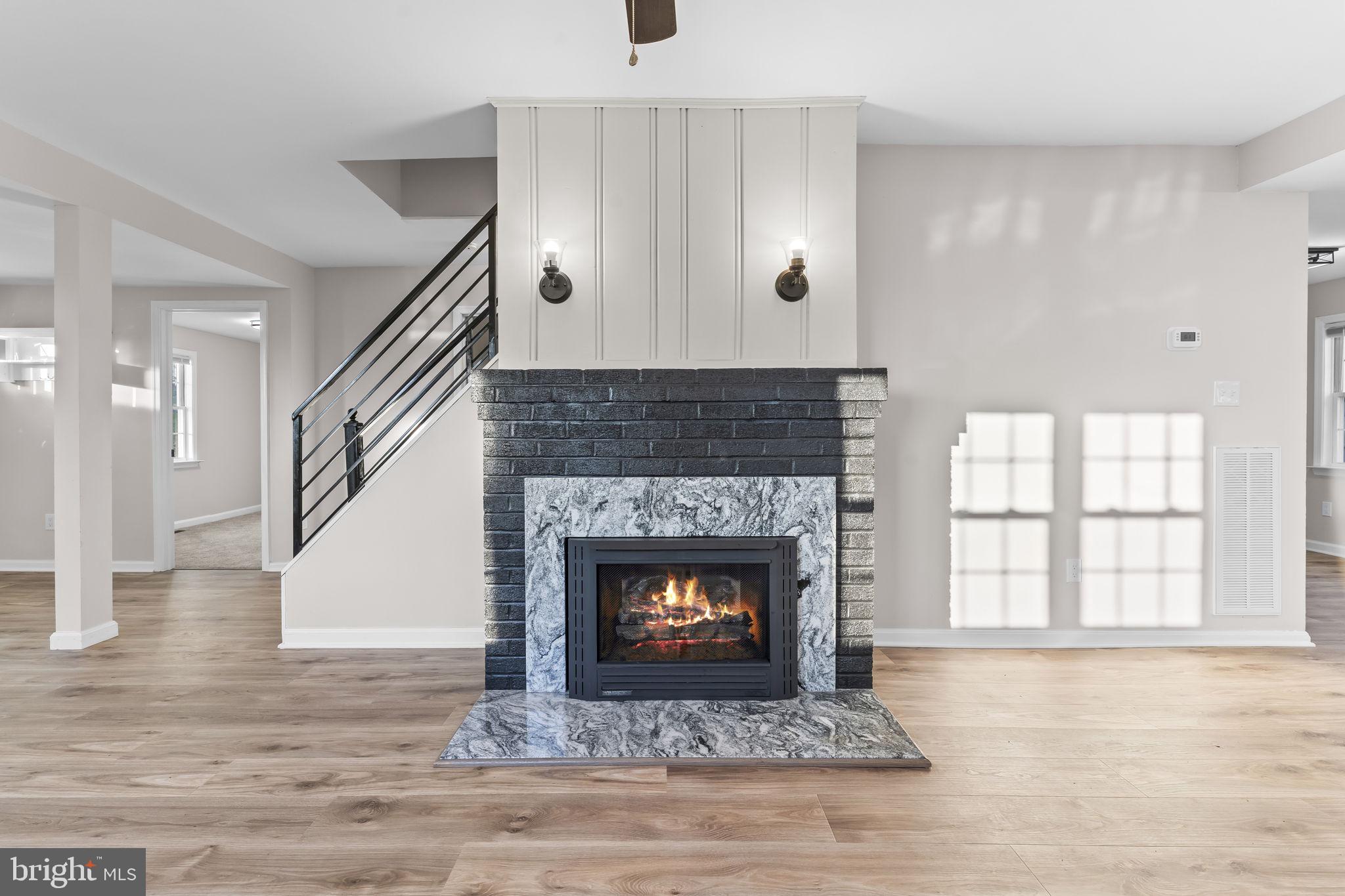 LONG BEACH - Residential