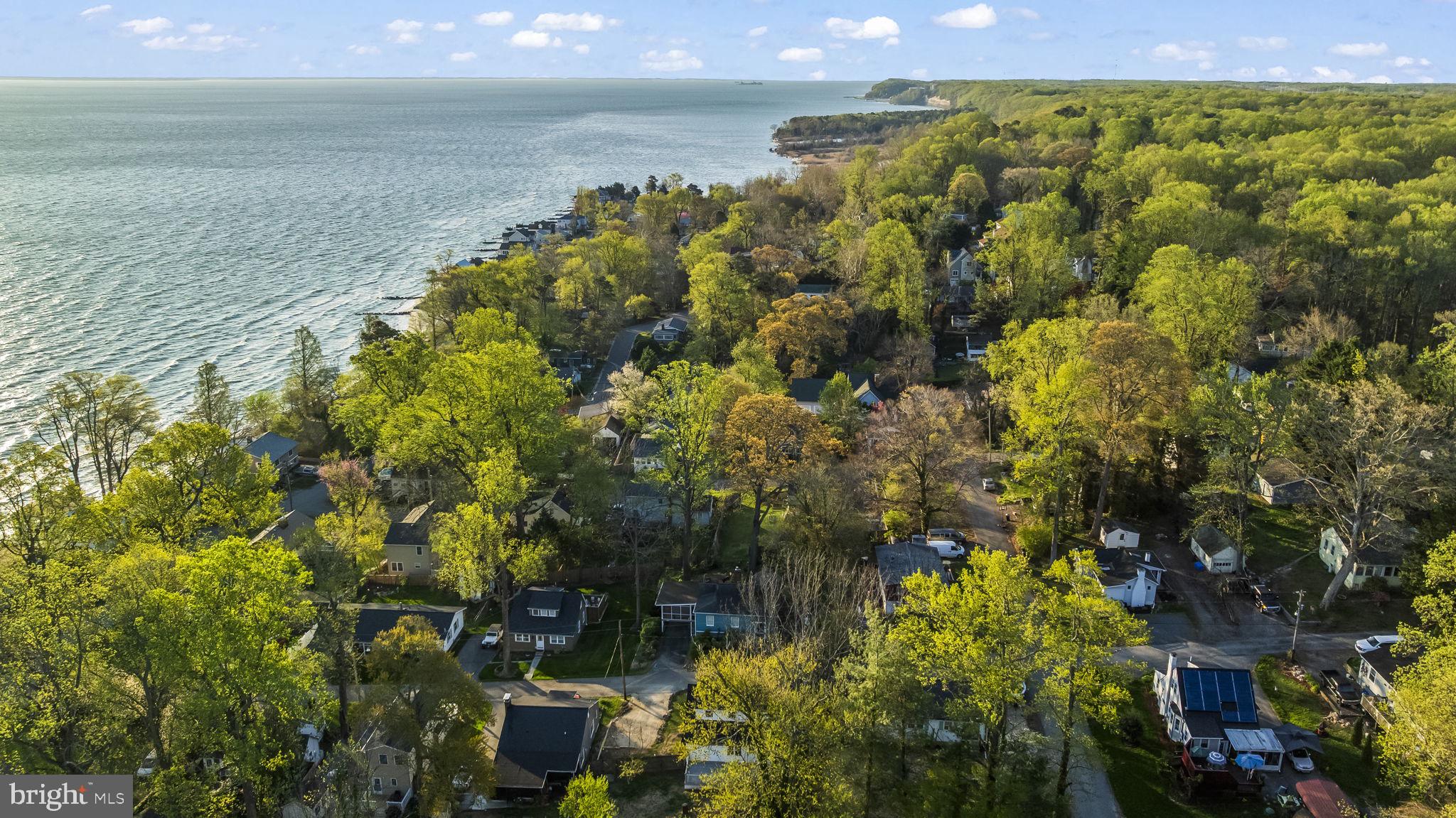 LONG BEACH - Residential