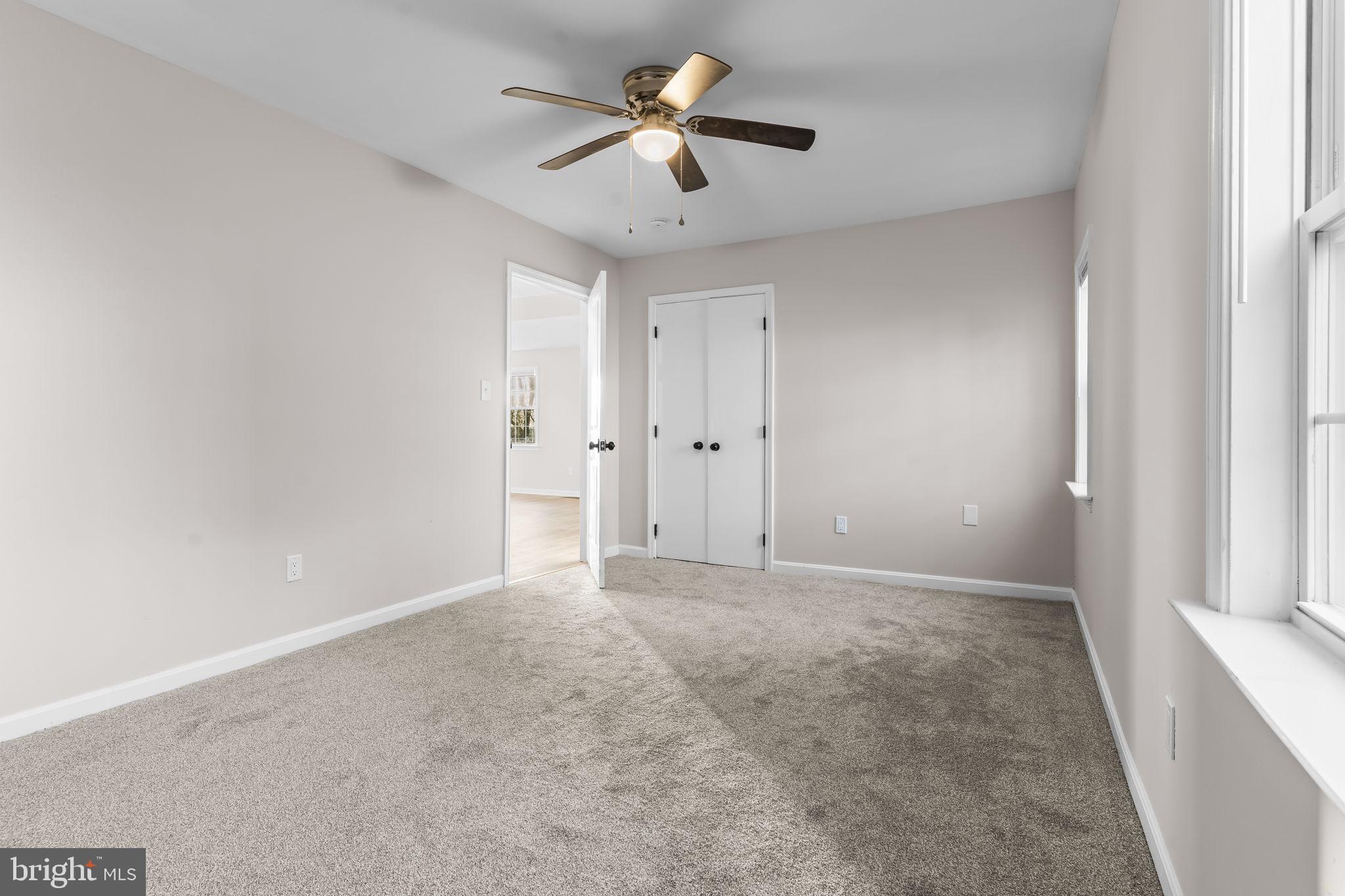 LONG BEACH - Residential