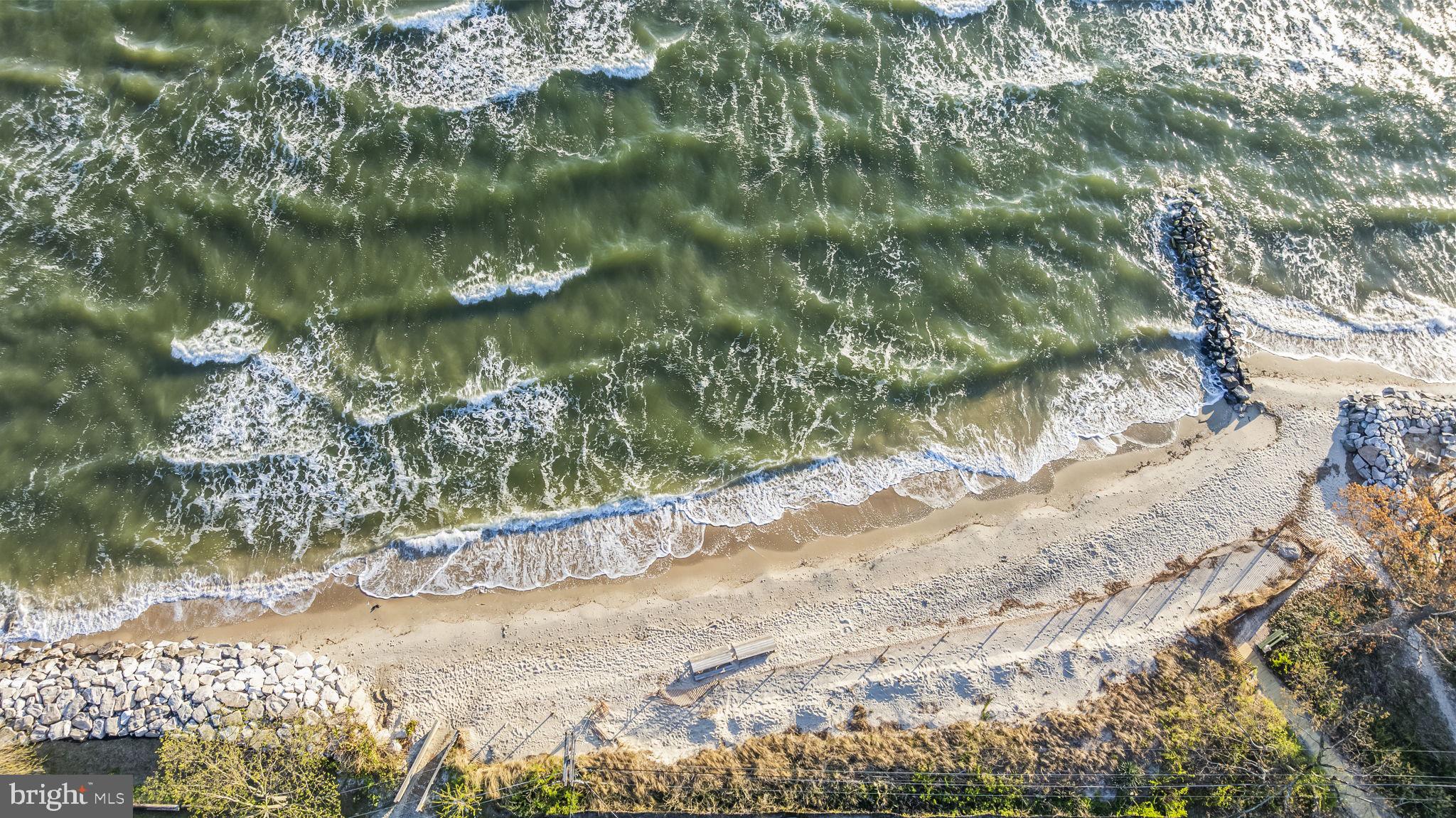 LONG BEACH - Residential