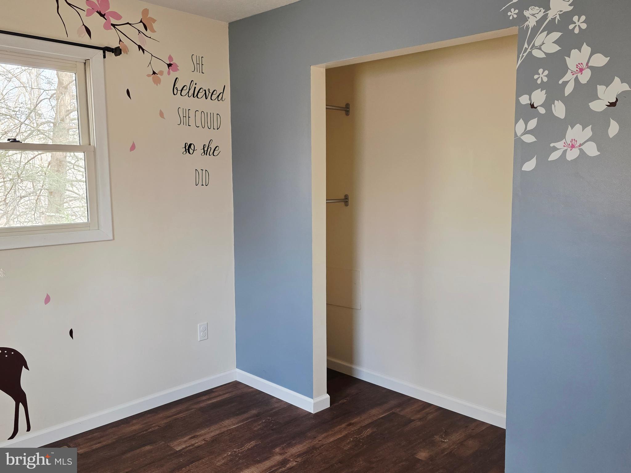 SLEEPY CREEK MOUNTAIN RETREAT - Residential