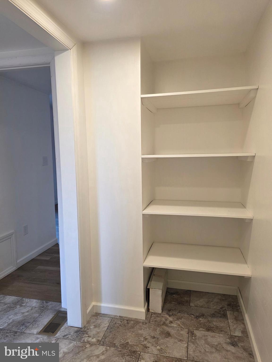 SLEEPY CREEK MOUNTAIN RETREAT - Residential