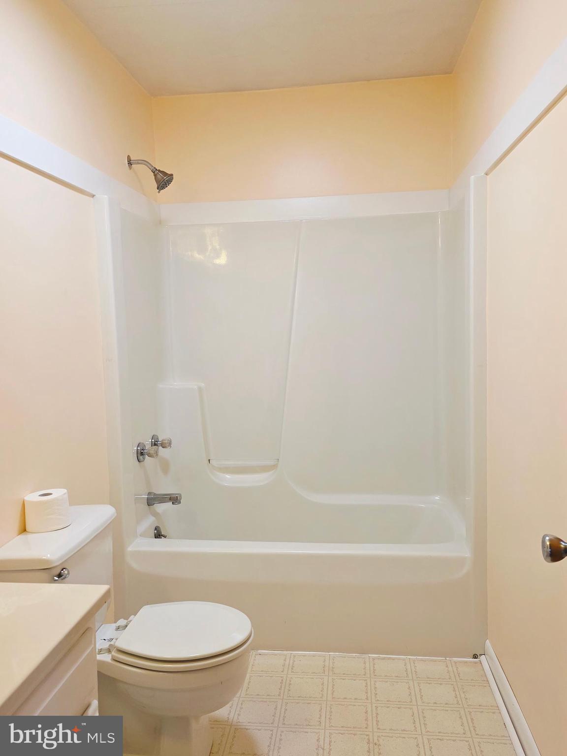 SLEEPY CREEK MOUNTAIN RETREAT - Residential