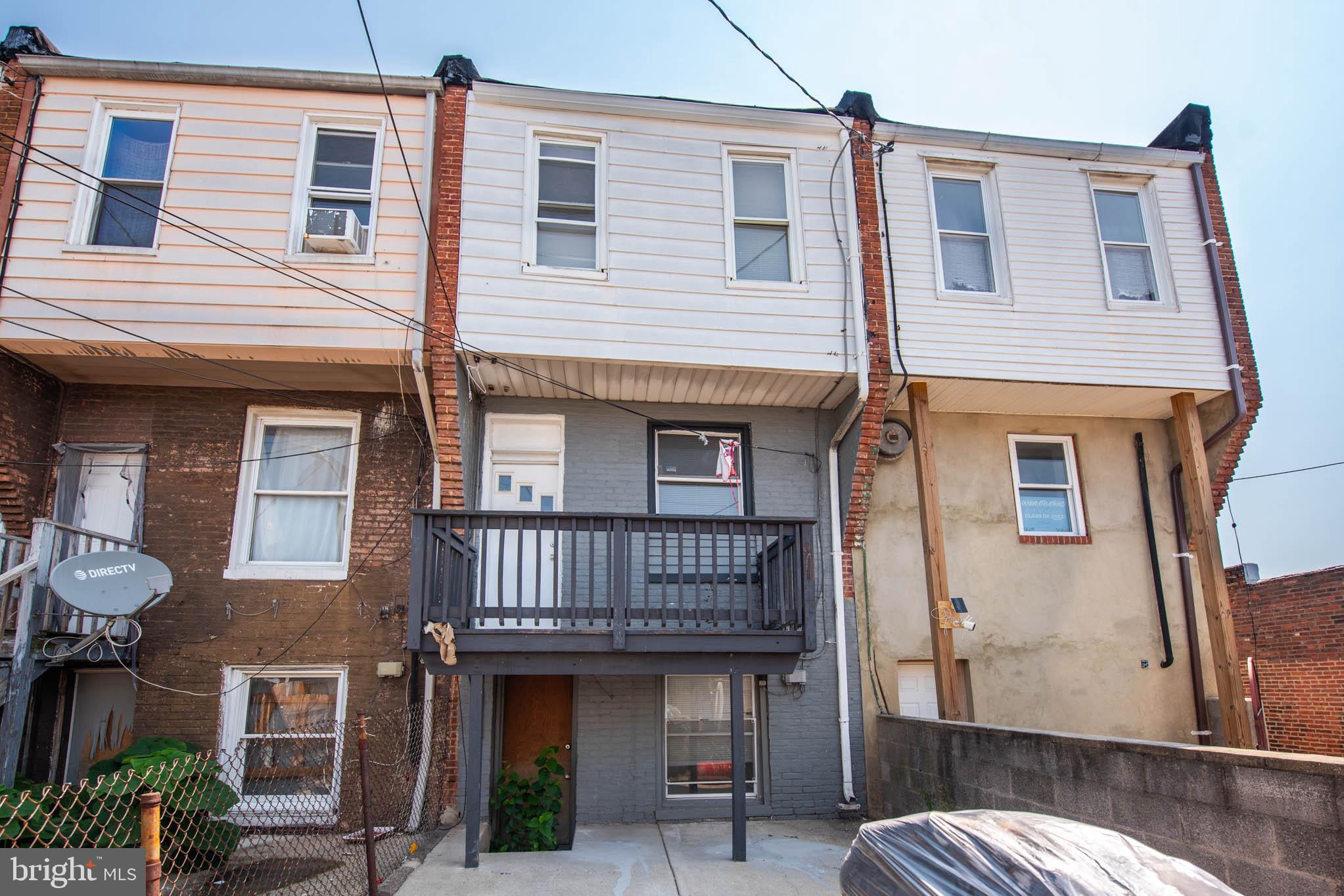 ELWOOD PARK - Residential