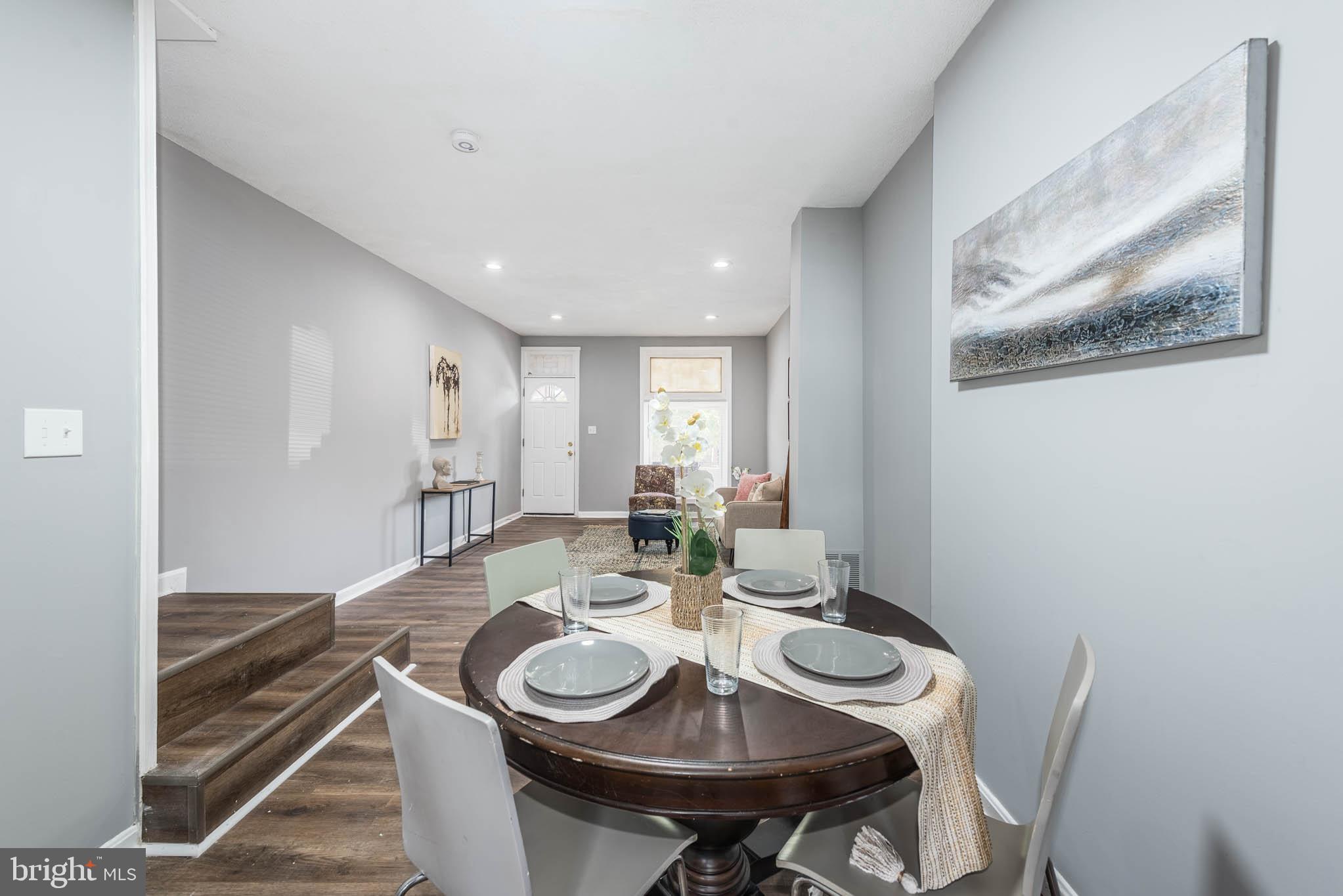 ELWOOD PARK - Residential