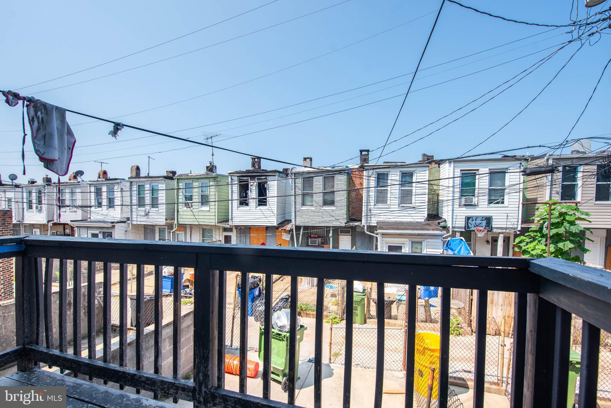 ELWOOD PARK - Residential