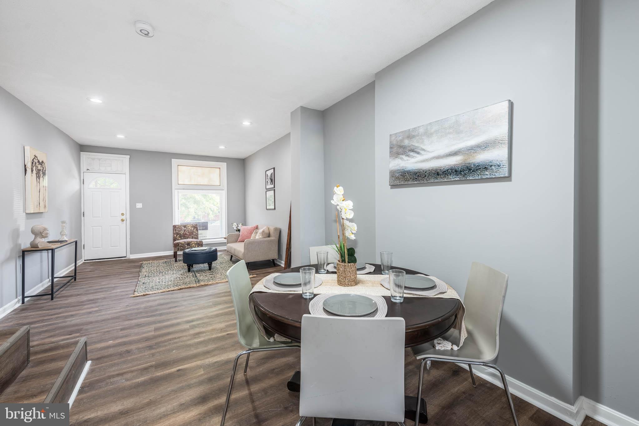 ELWOOD PARK - Residential