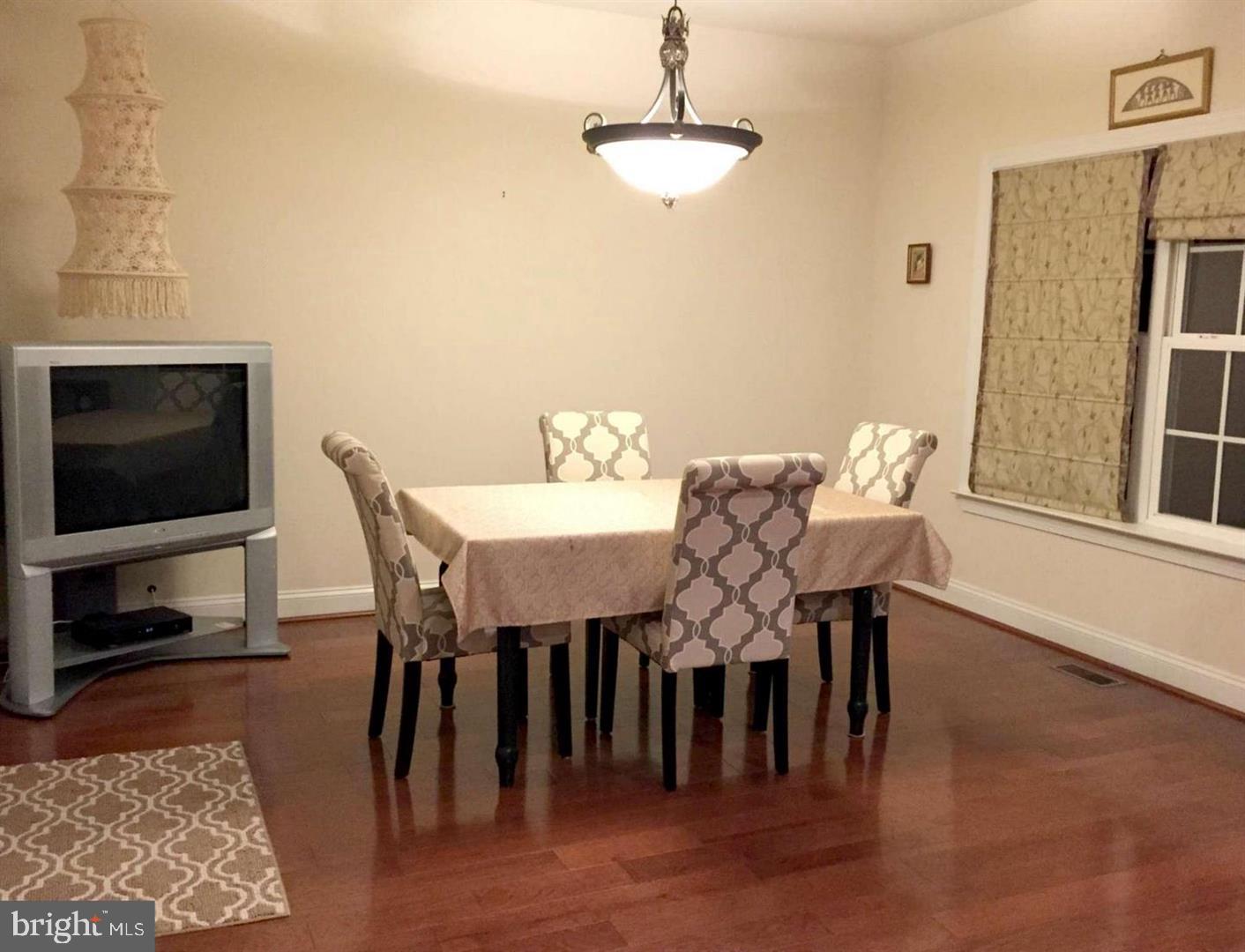 EVERGREEN VILLAGE - Residential Lease