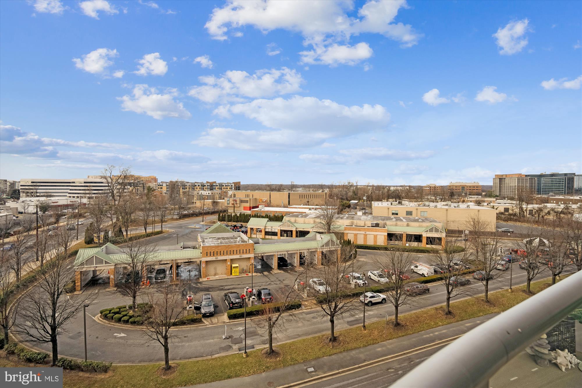 MIDTOWN BETHESDA NORTH - Residential