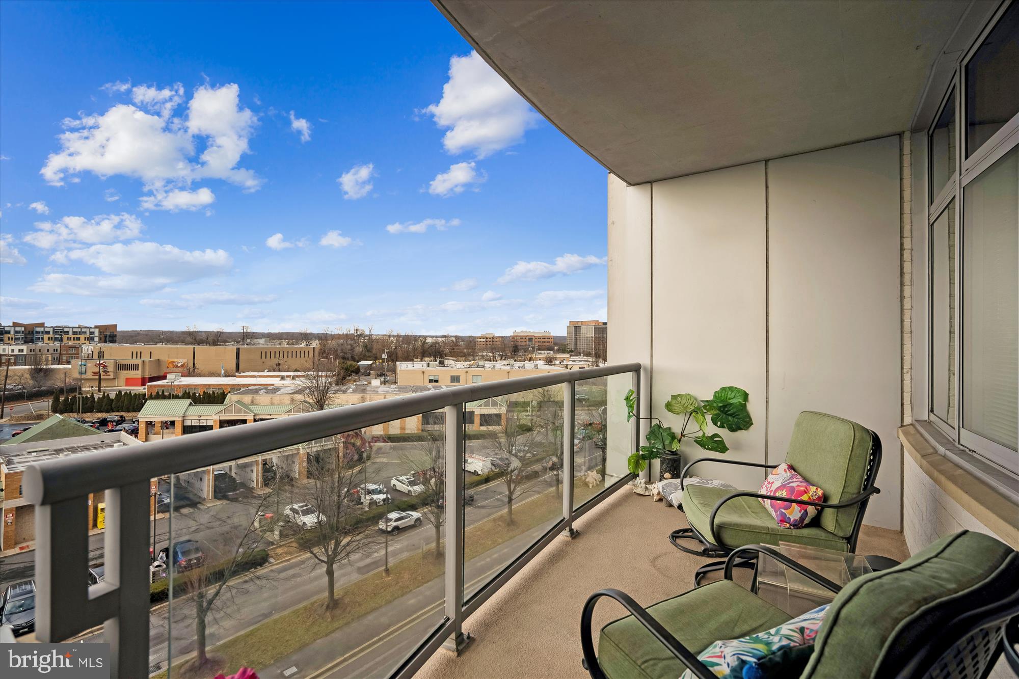MIDTOWN BETHESDA NORTH - Residential