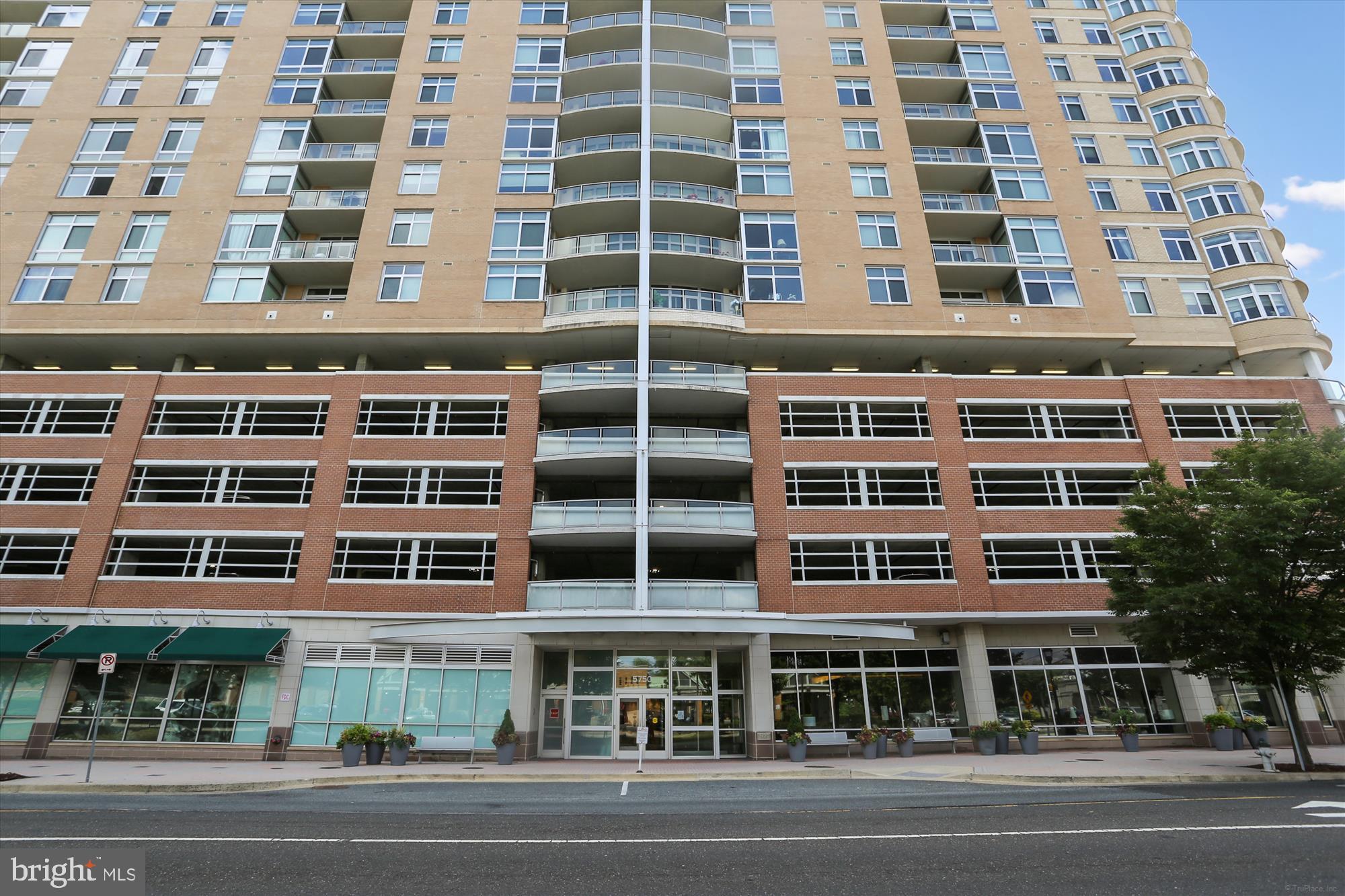MIDTOWN BETHESDA NORTH - Residential