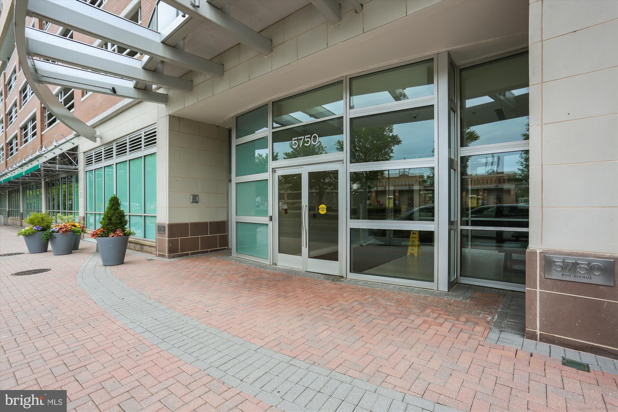 MIDTOWN BETHESDA NORTH - Residential