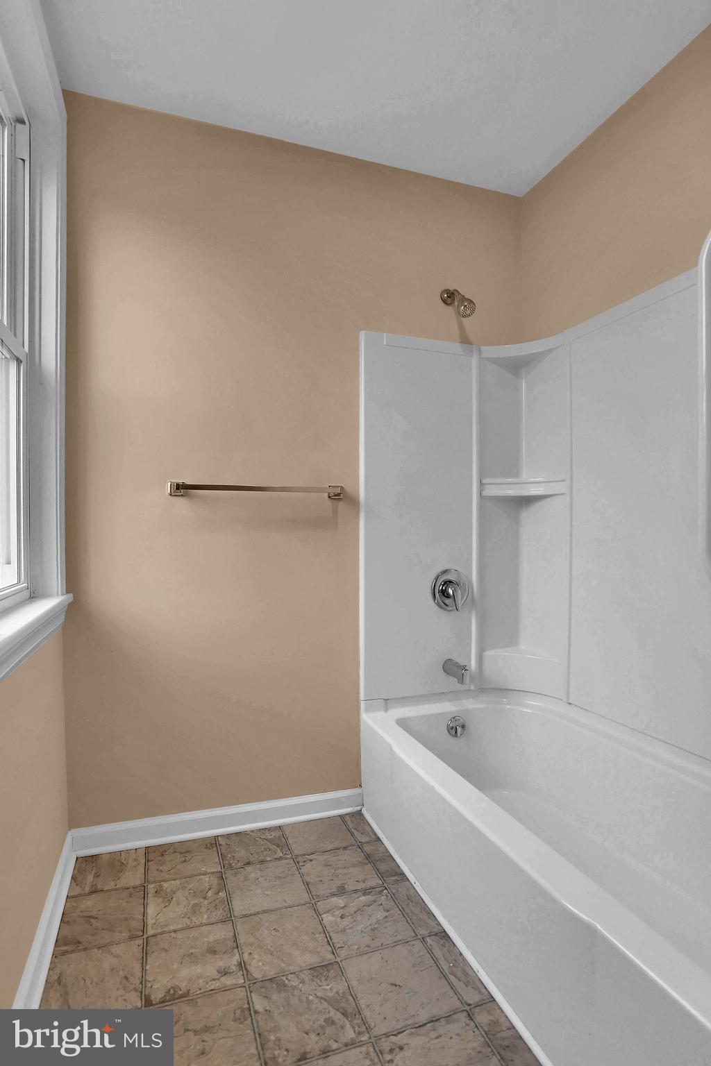 NEW OXFORD - Residential