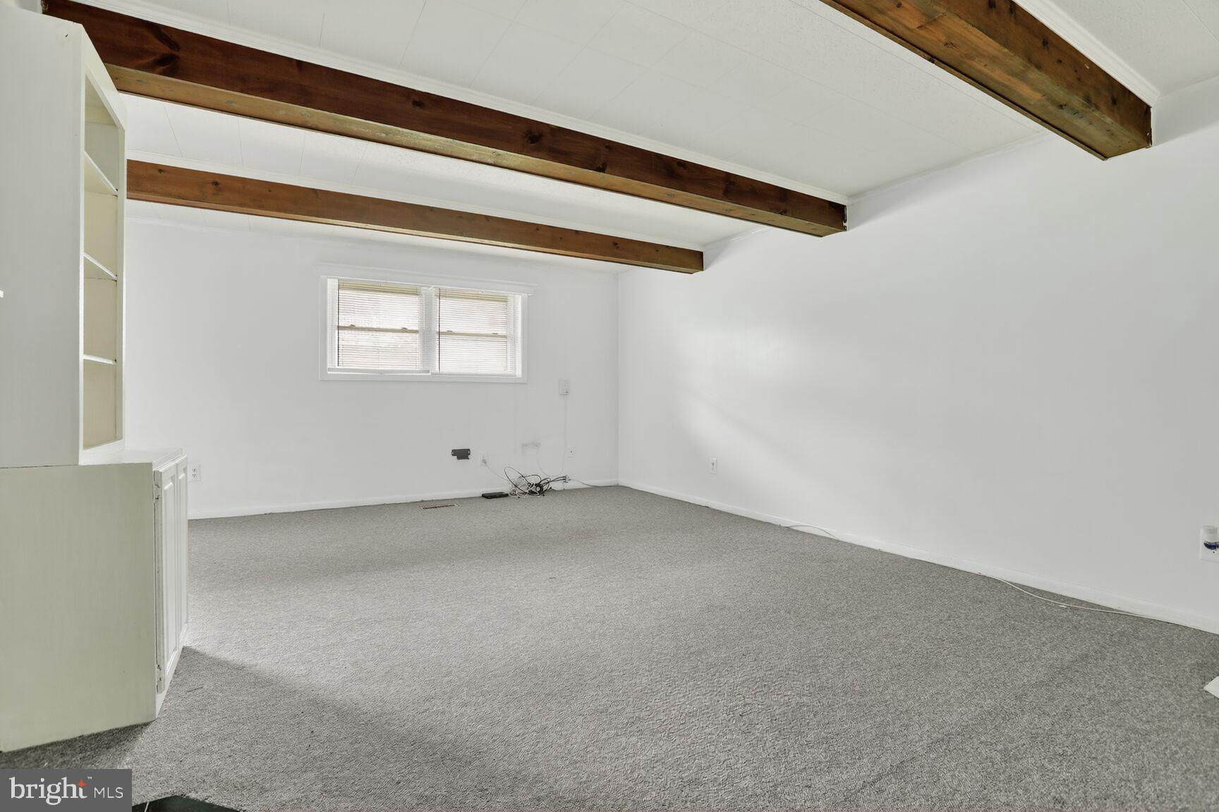 5 WARREN LODGE COURT B
