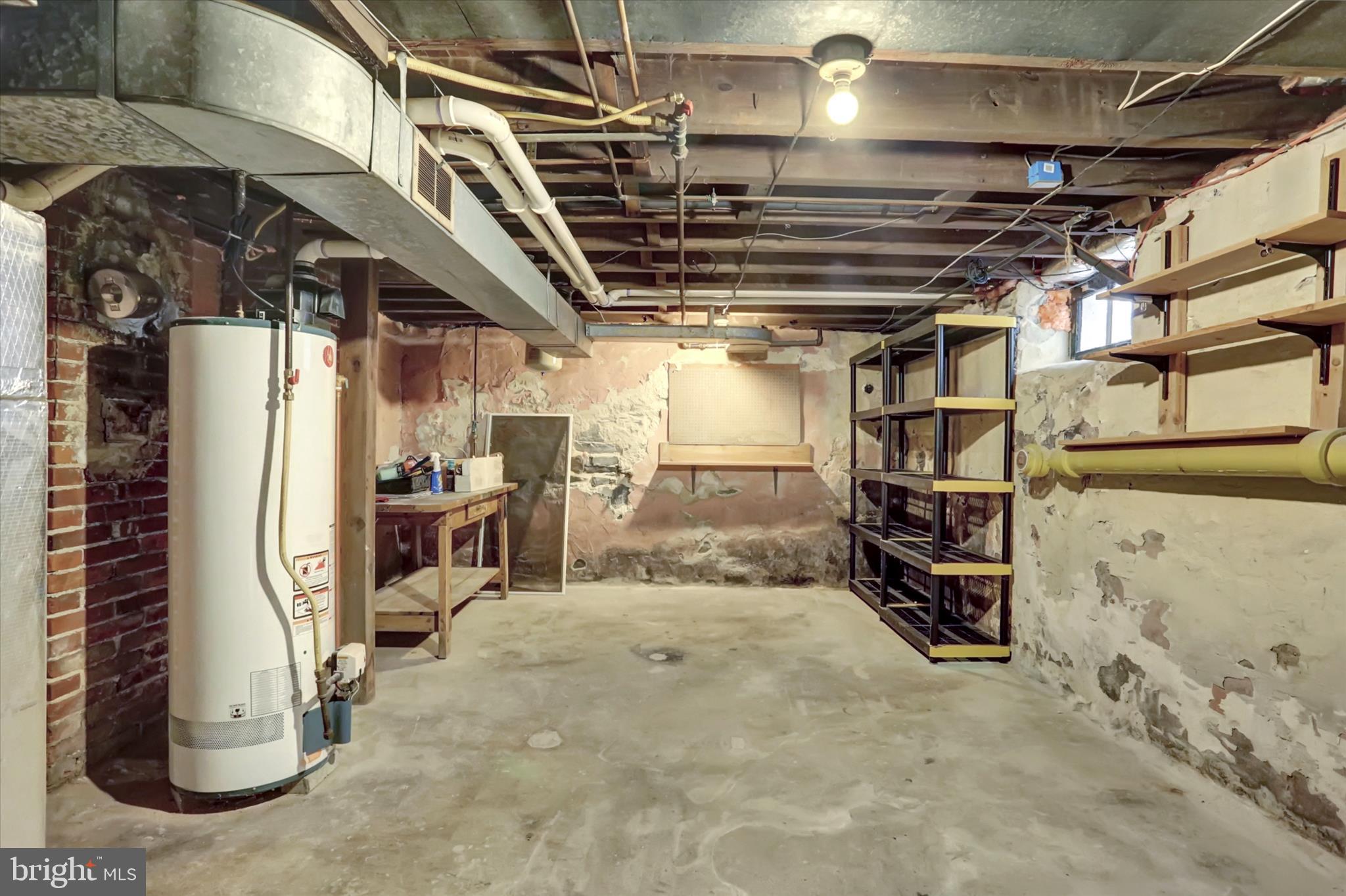 COLLEGE PARK - Residential