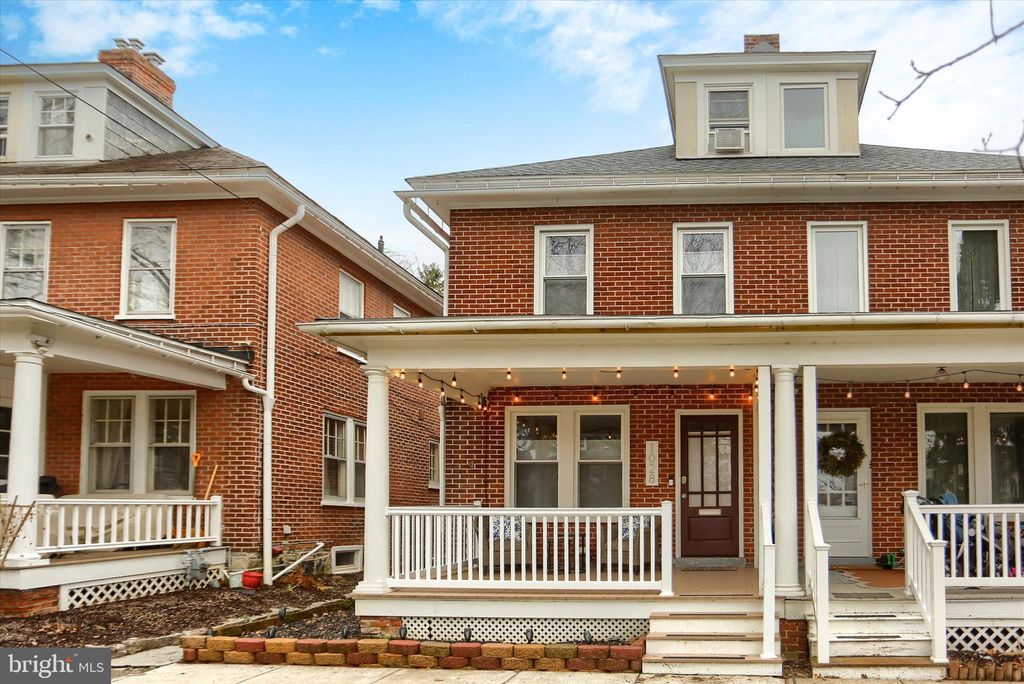 Photo of 1028 W Clay Street, LANCASTER, PA 17603 (MLS # PALA2084264)