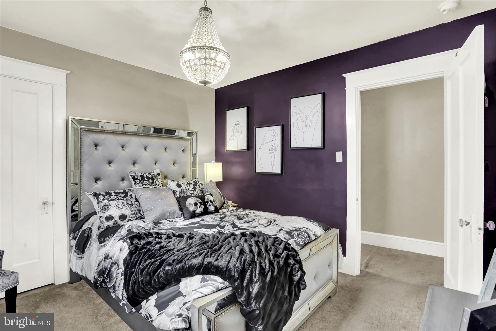 COLLEGE PARK - Residential