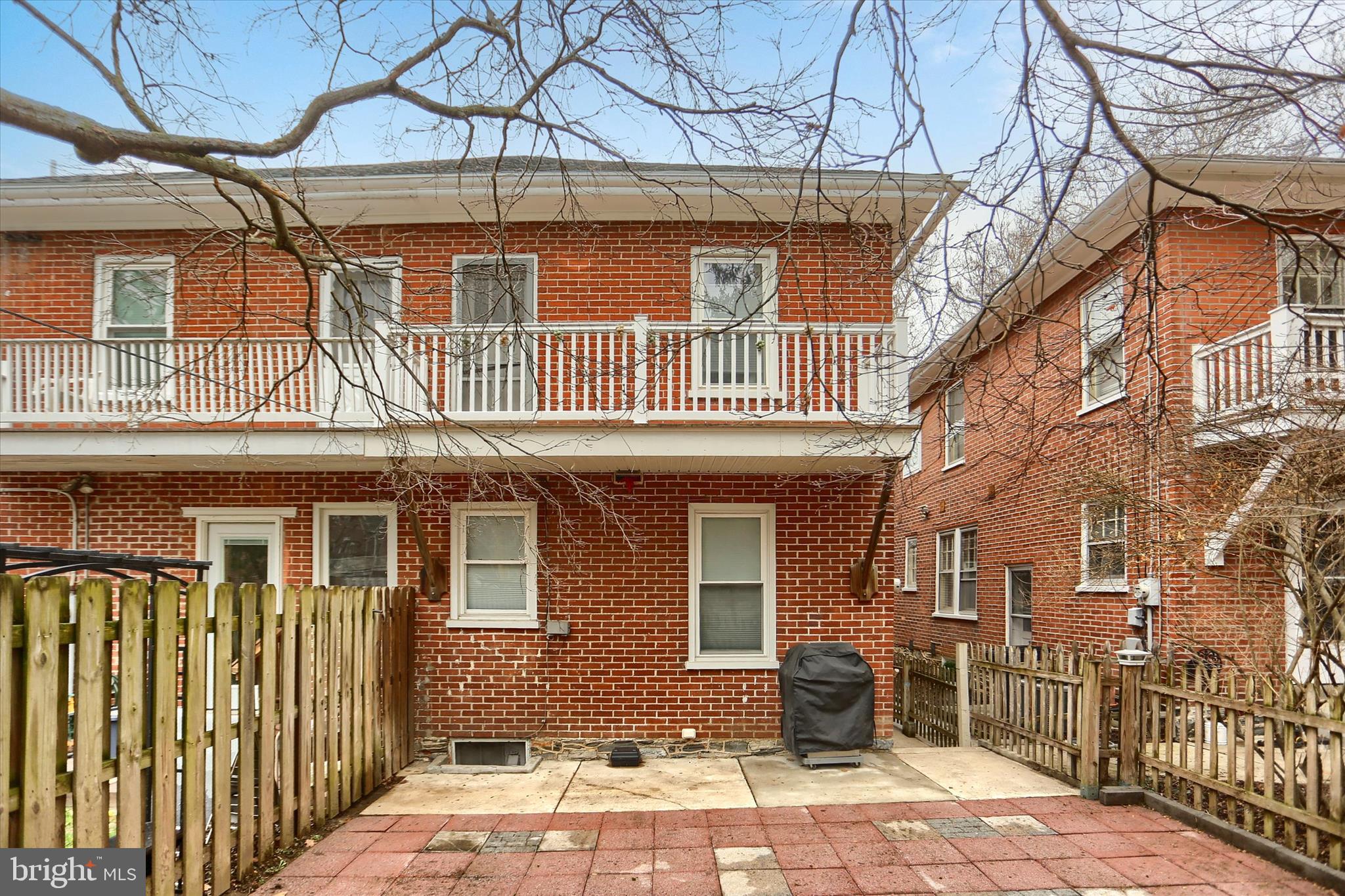 COLLEGE PARK - Residential