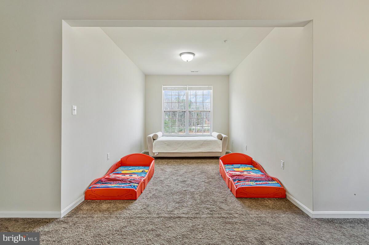 RIDGE GROVE ESTATES - Residential