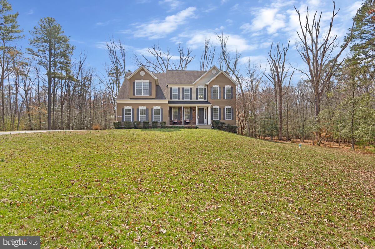 RIDGE GROVE ESTATES - Residential