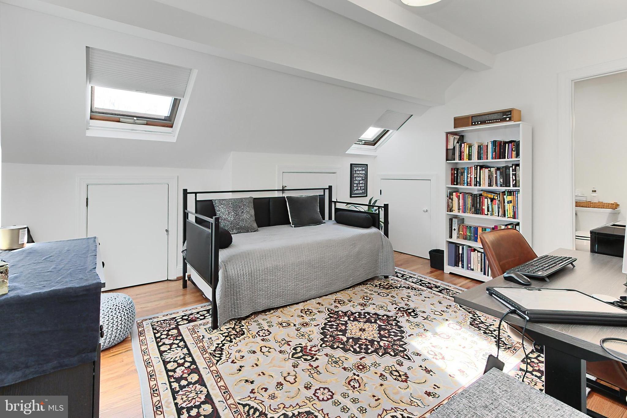 DEL RAY - Residential