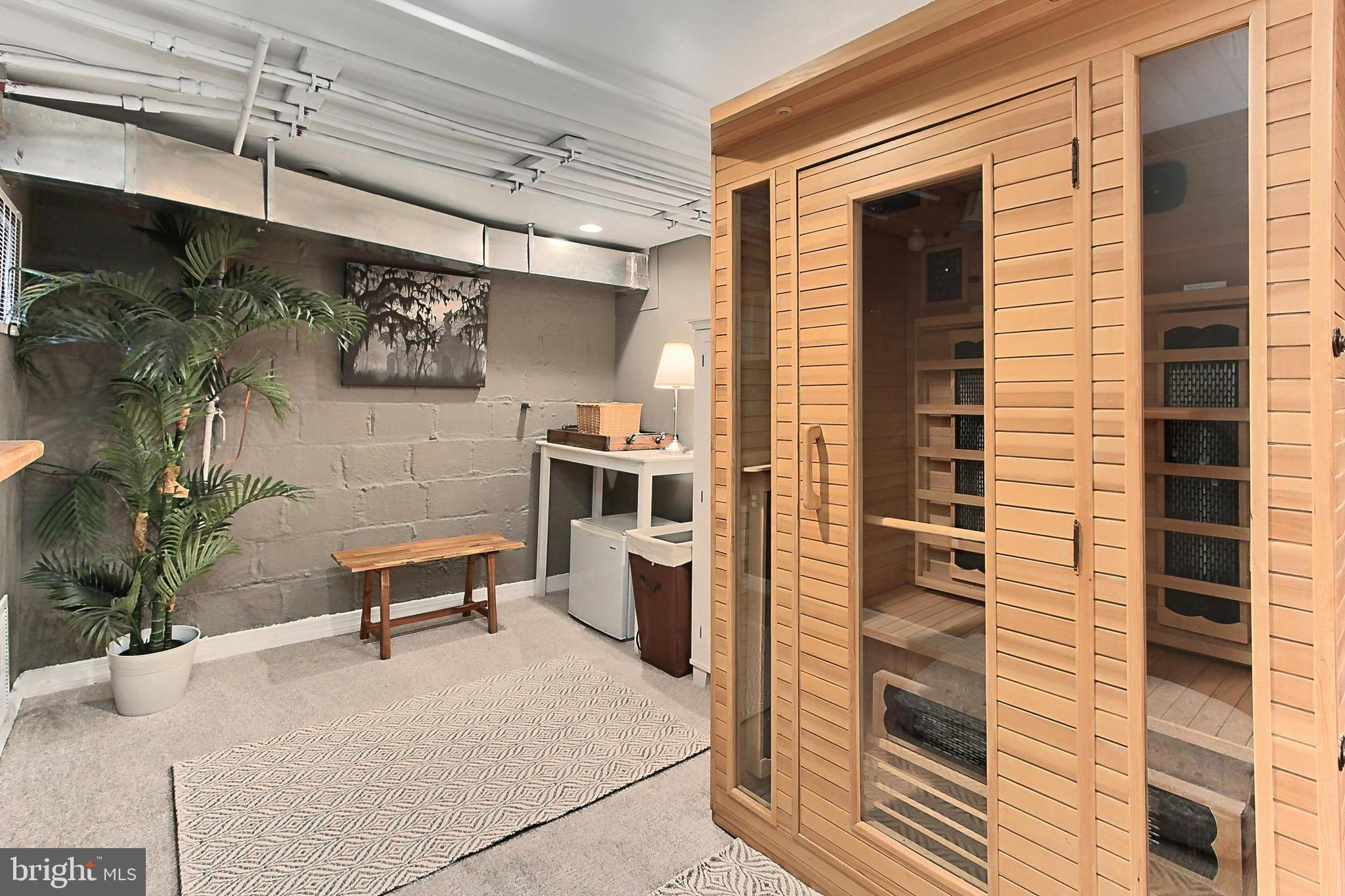 DEL RAY - Residential