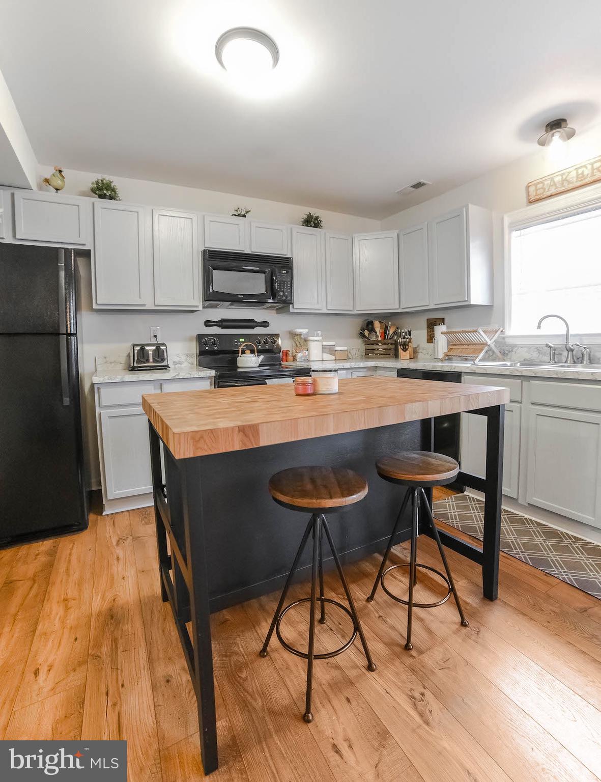 LEONARDTOWN - Residential