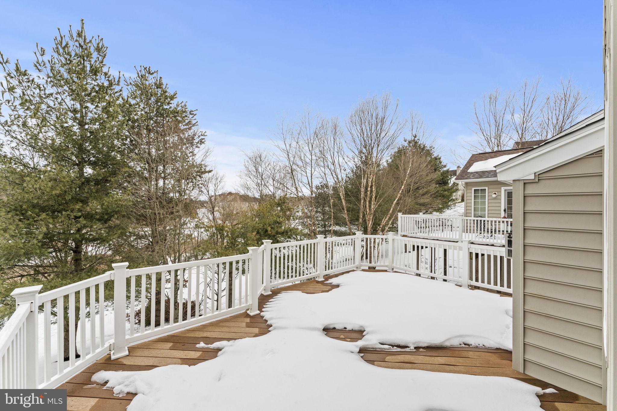 RIVERSIDE AT CHADDS - Residential