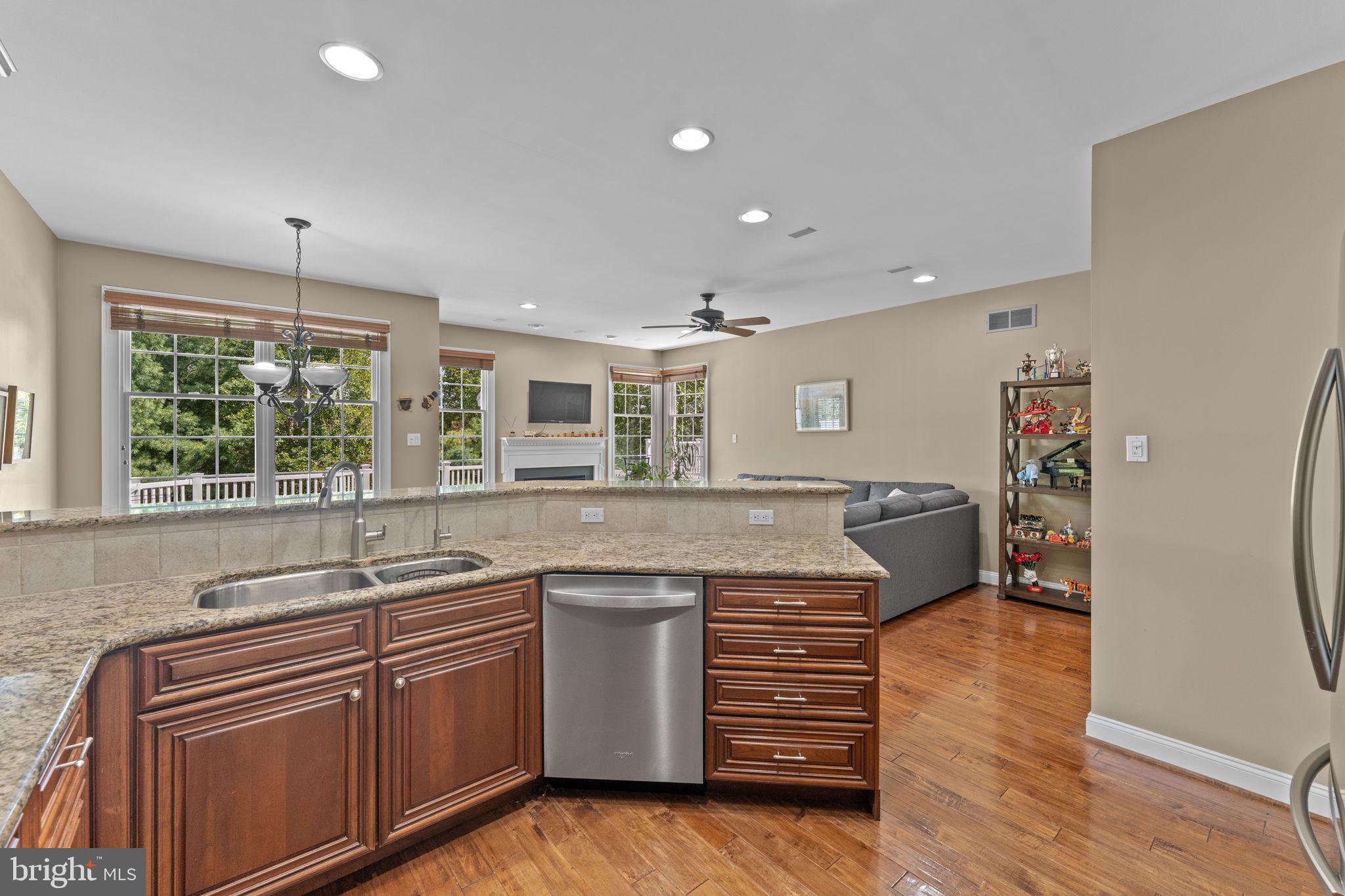 RIVERSIDE AT CHADDS - Residential